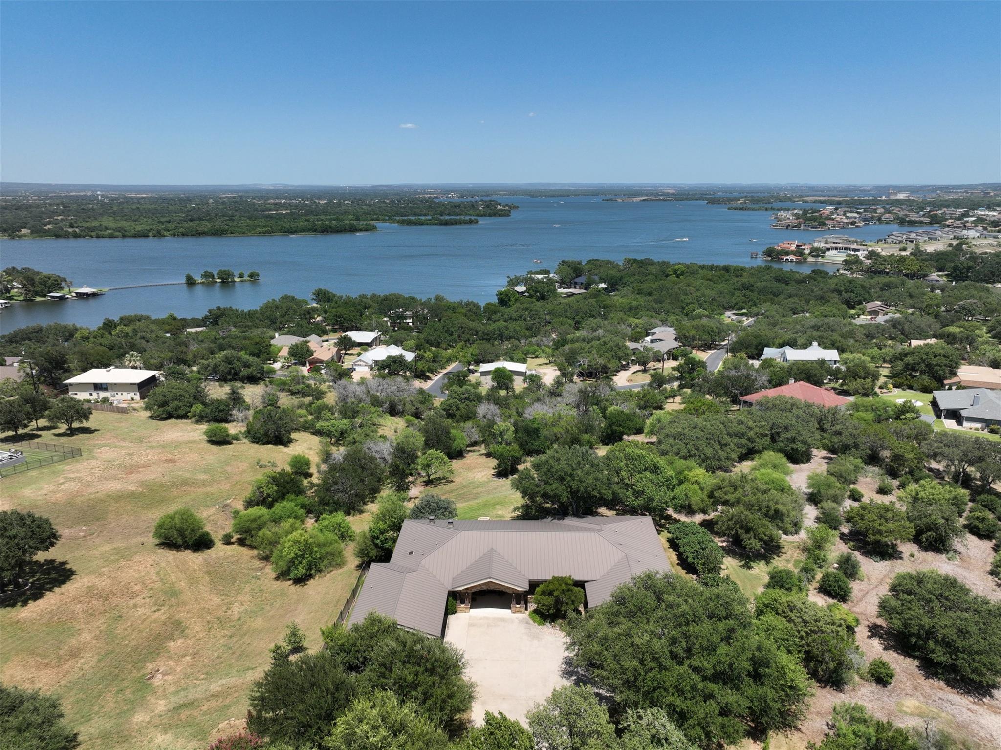2803 Ranch Road 2831, Horseshoe Bay, TX 78657 photo 2