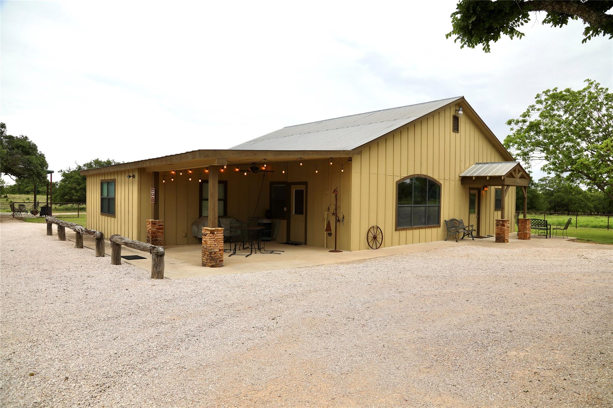 4239 County Road 336, Bertram, TX 78605 photo 5