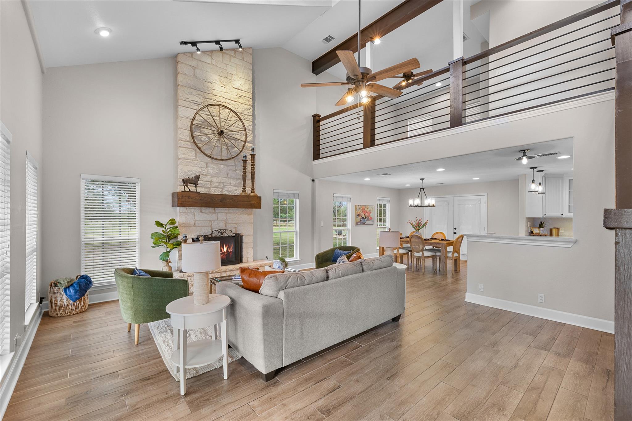 577 Herron TRL, McDade, TX 78650 photo 5