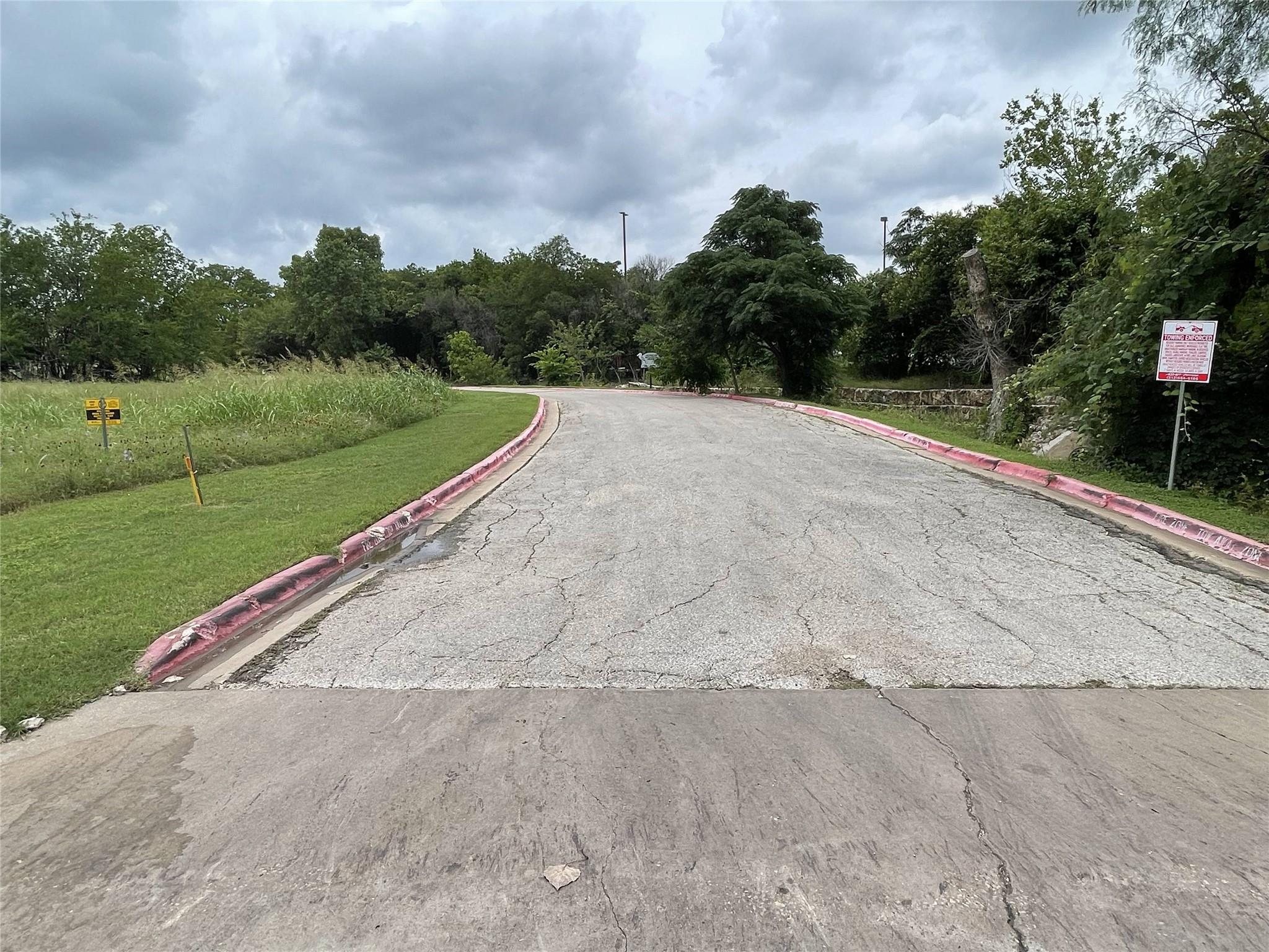 904 Battle Bend BLVD, Austin, TX 78745 photo 5