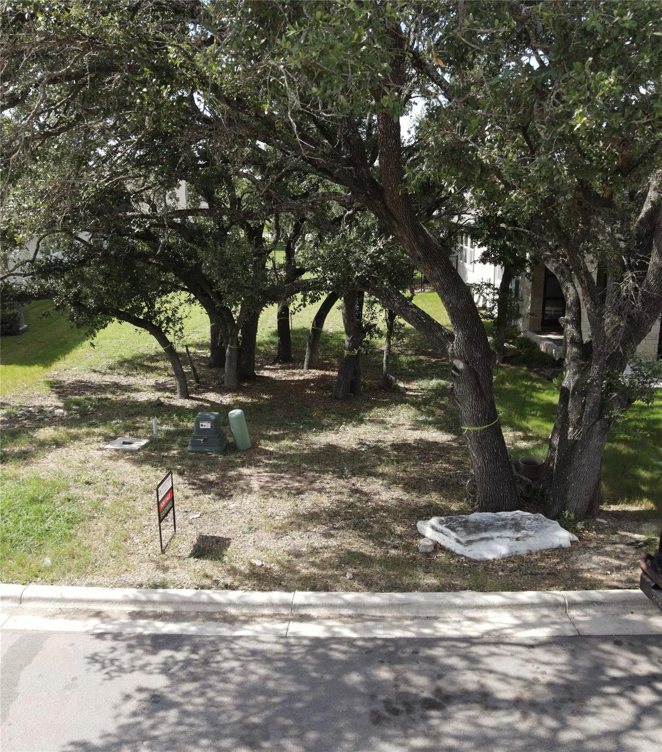 Hidden Oaks At Berry