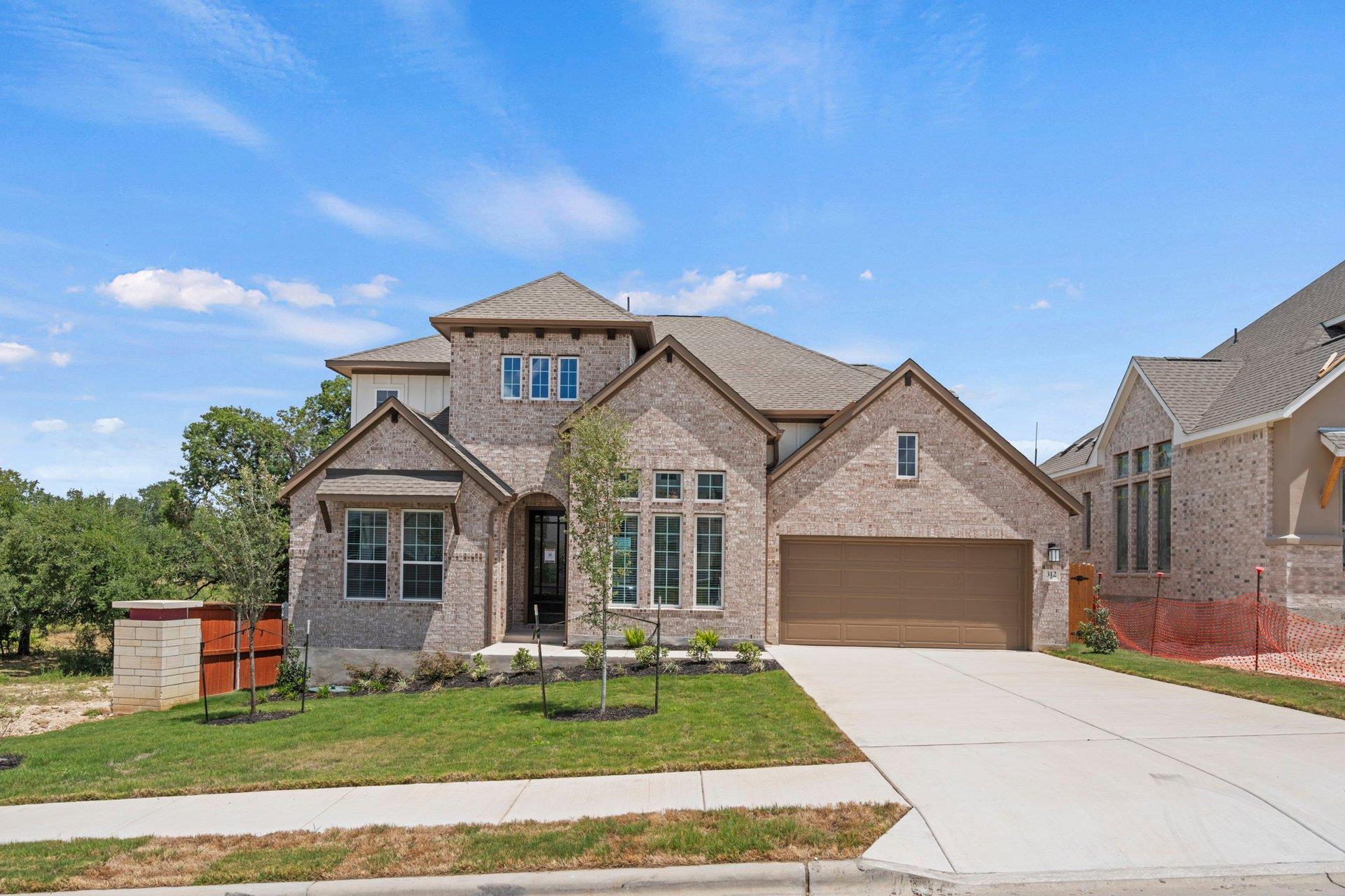 312 Smoke Signal CT, Liberty Hill, TX 78642 photo 3