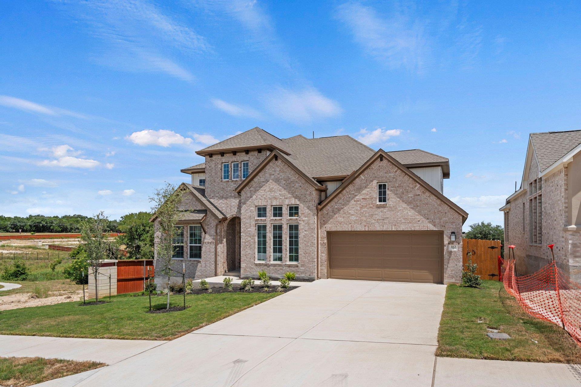 312 Smoke Signal CT, Liberty Hill, TX 78642 photo 4
