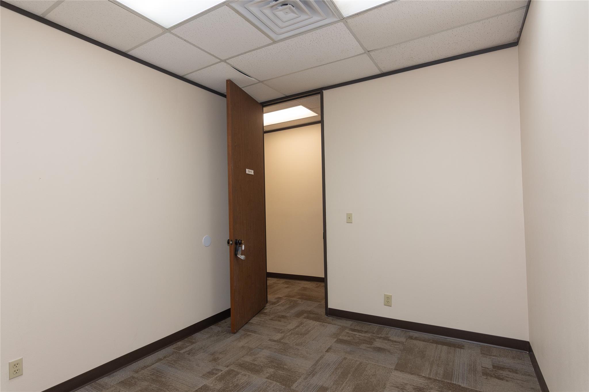 3624 Hills DR #D204, Austin, TX 78731 photo 2