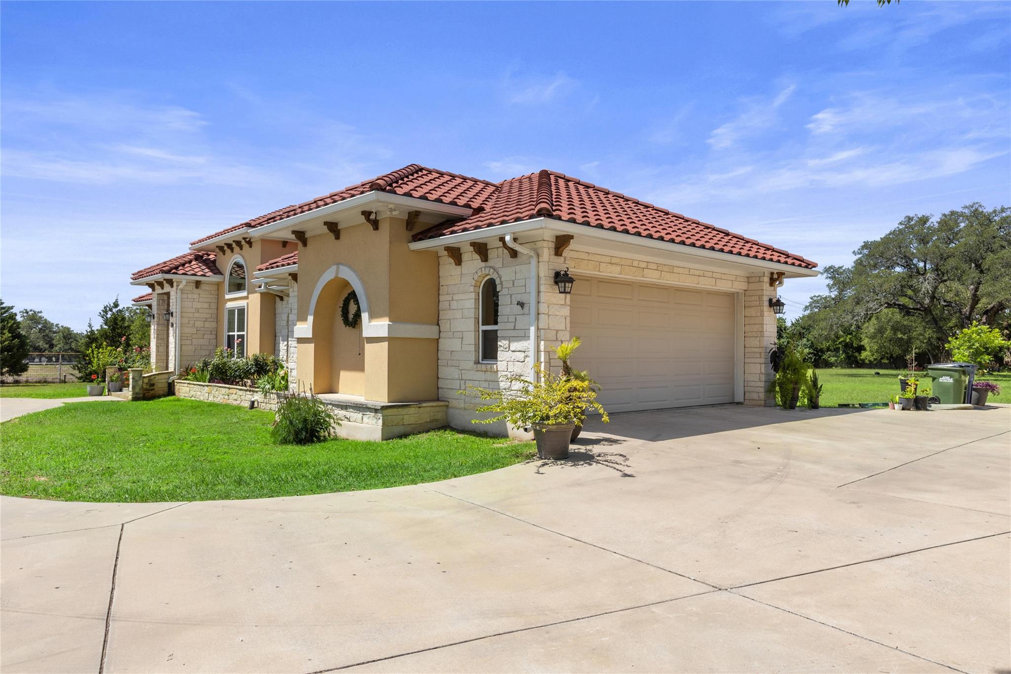 129 Lakewood TRL, Leander, TX 78641 photo 5