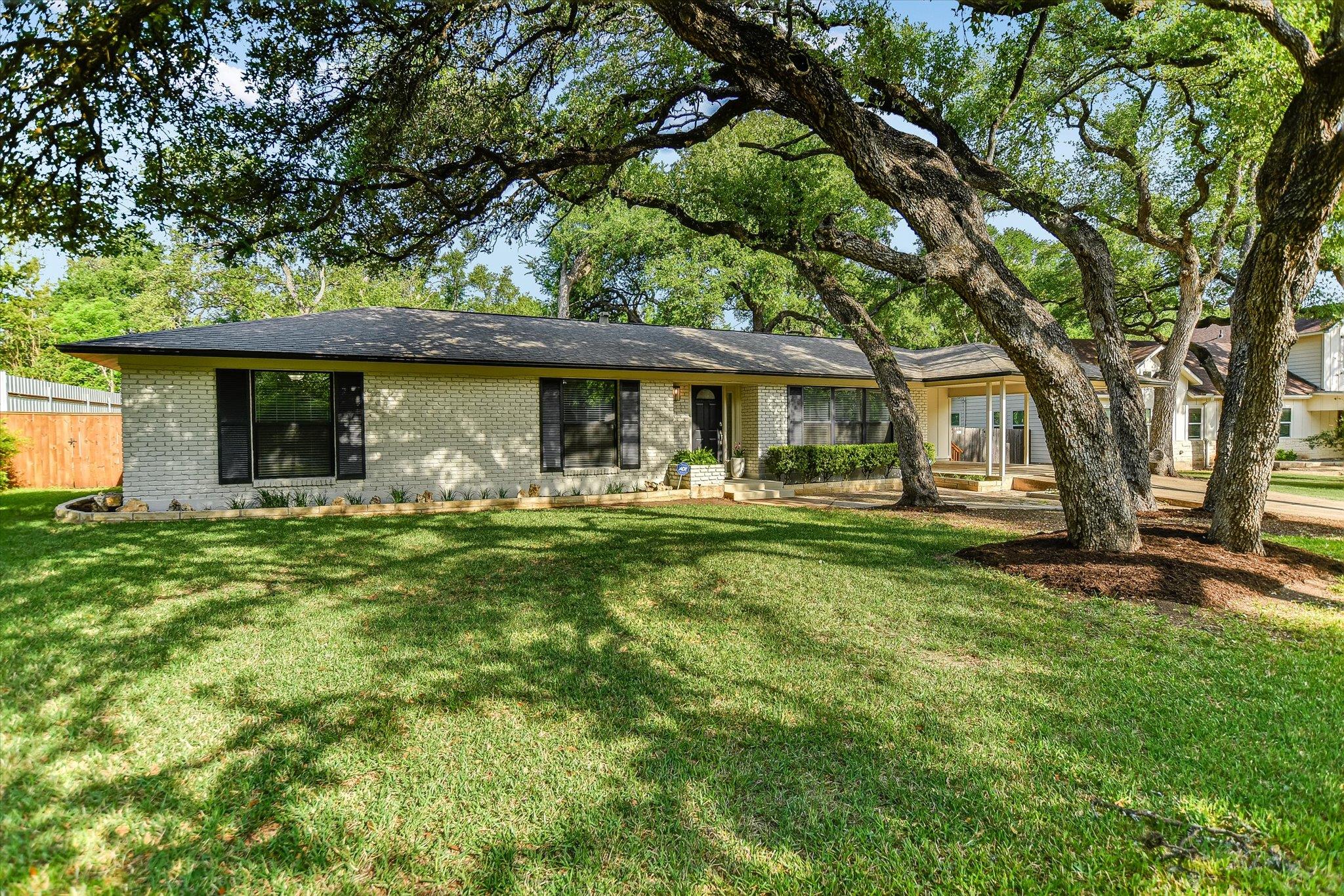 11806 Arabian TRL, Austin, TX 78759 photo 3