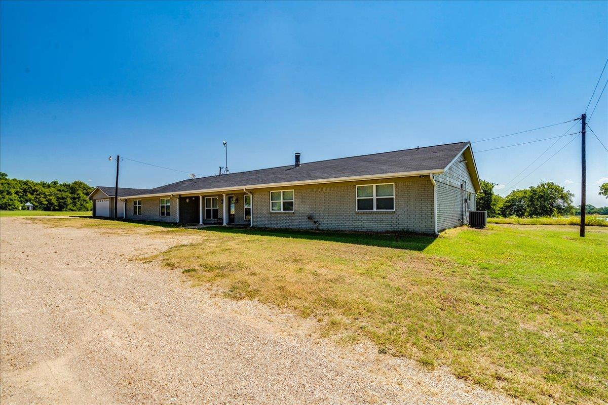 5732 Little Flock RD, Temple, TX 76501 photo 2