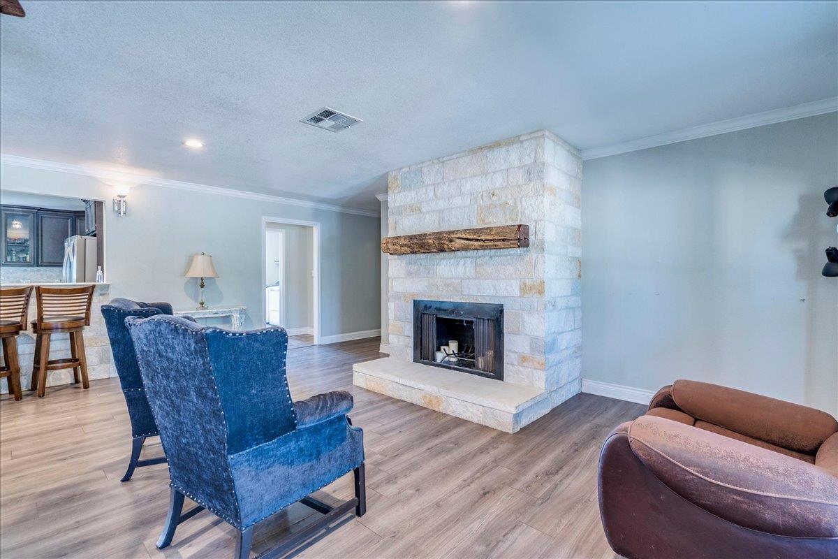 5732 Little Flock RD, Temple, TX 76501 photo 4