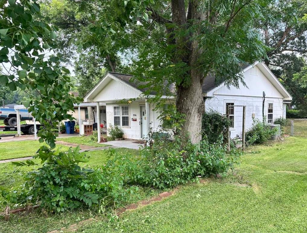 806 Brockman ST, Sweeny, TX 77480 photo 4