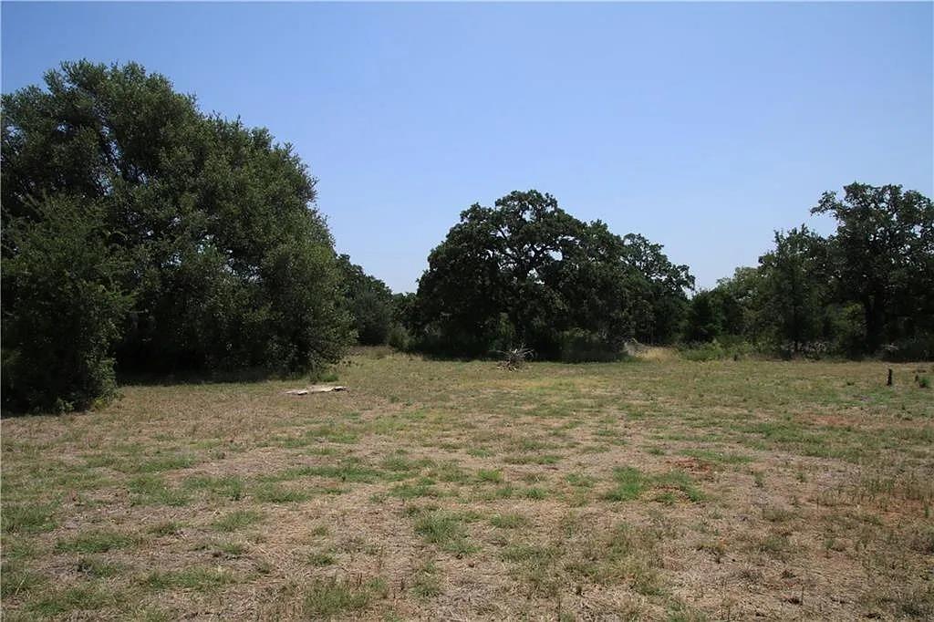 580 Whisper LN, Georgetown, TX 78628 photo 3