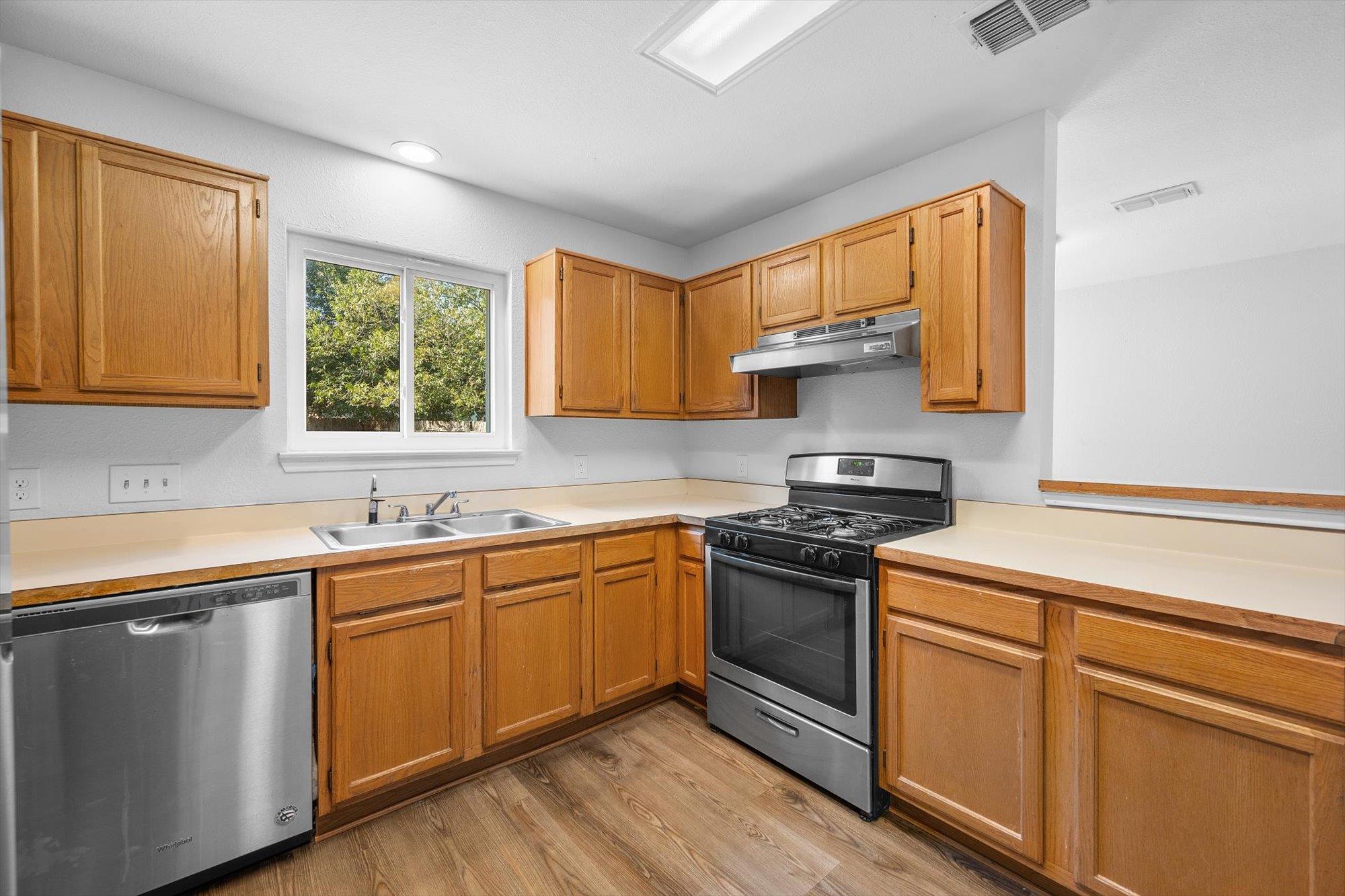 15902 De Peer Ave, Austin, TX 78717 photo 5