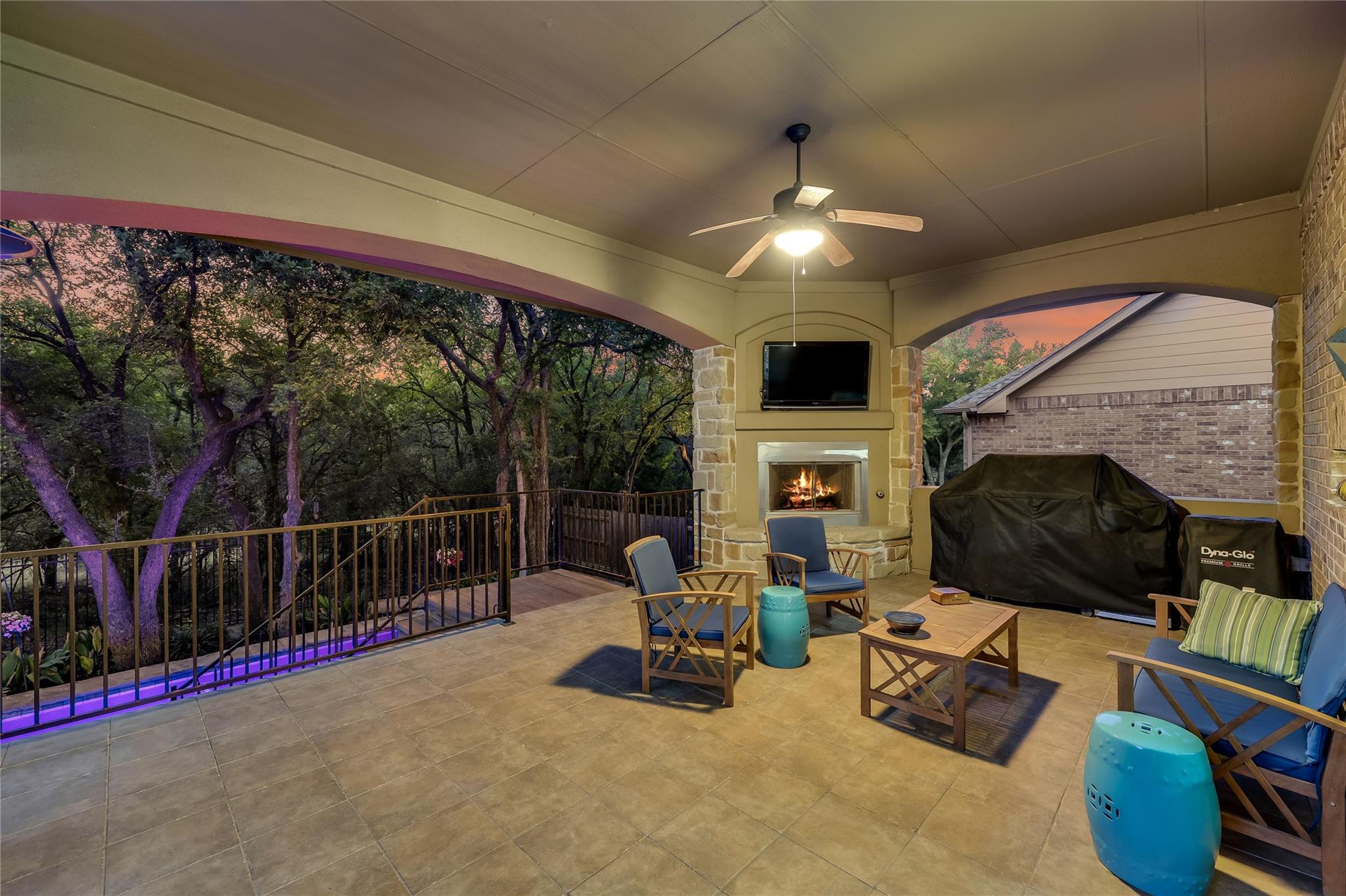 321 Angus DR, Cedar Park, TX 78613 photo 2