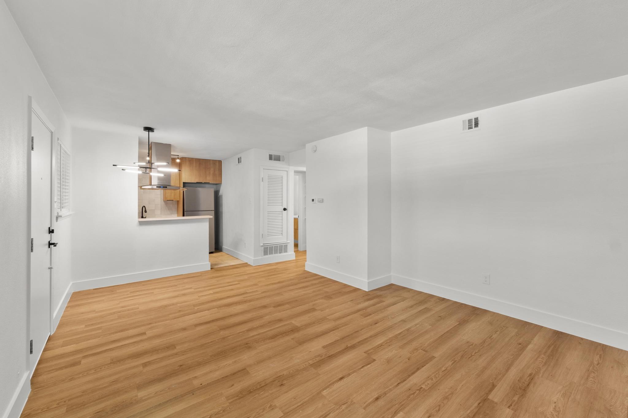 7929 Gault ST #205, Austin, TX 78757 photo 5