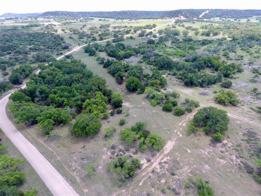 2655 Welgehausen RD, Fredericksburg, TX 78624 photo 4