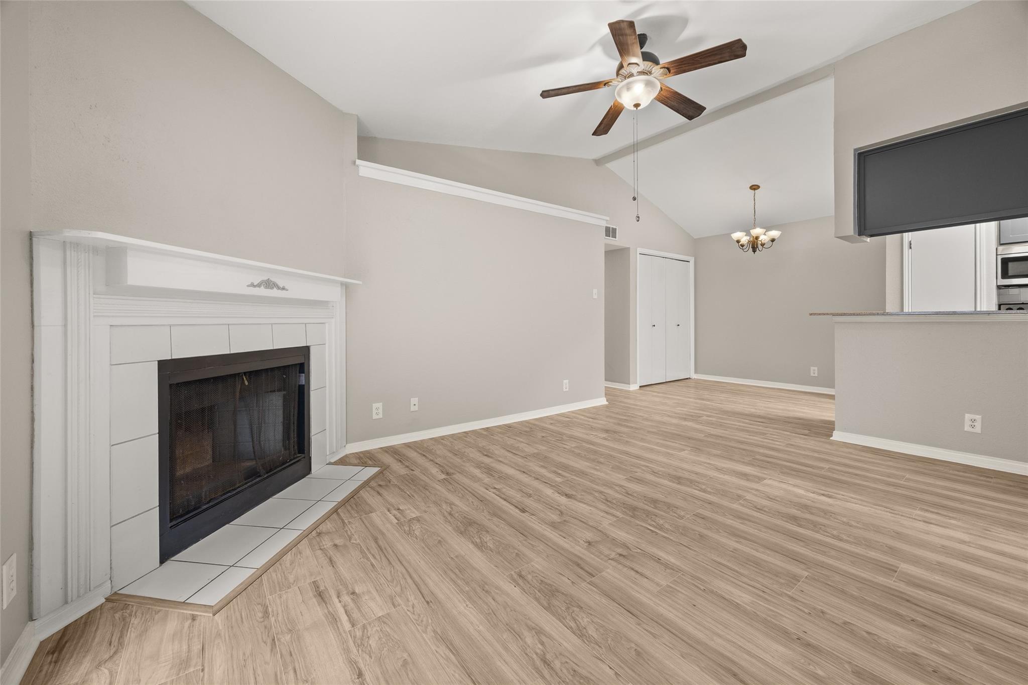 1601 Faro DR #1502, Austin, TX 78741 photo 5
