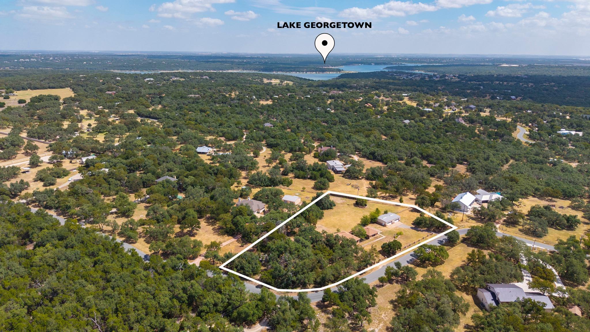 2852 Cedar Hollow RD, Georgetown, TX 78628 photo 5