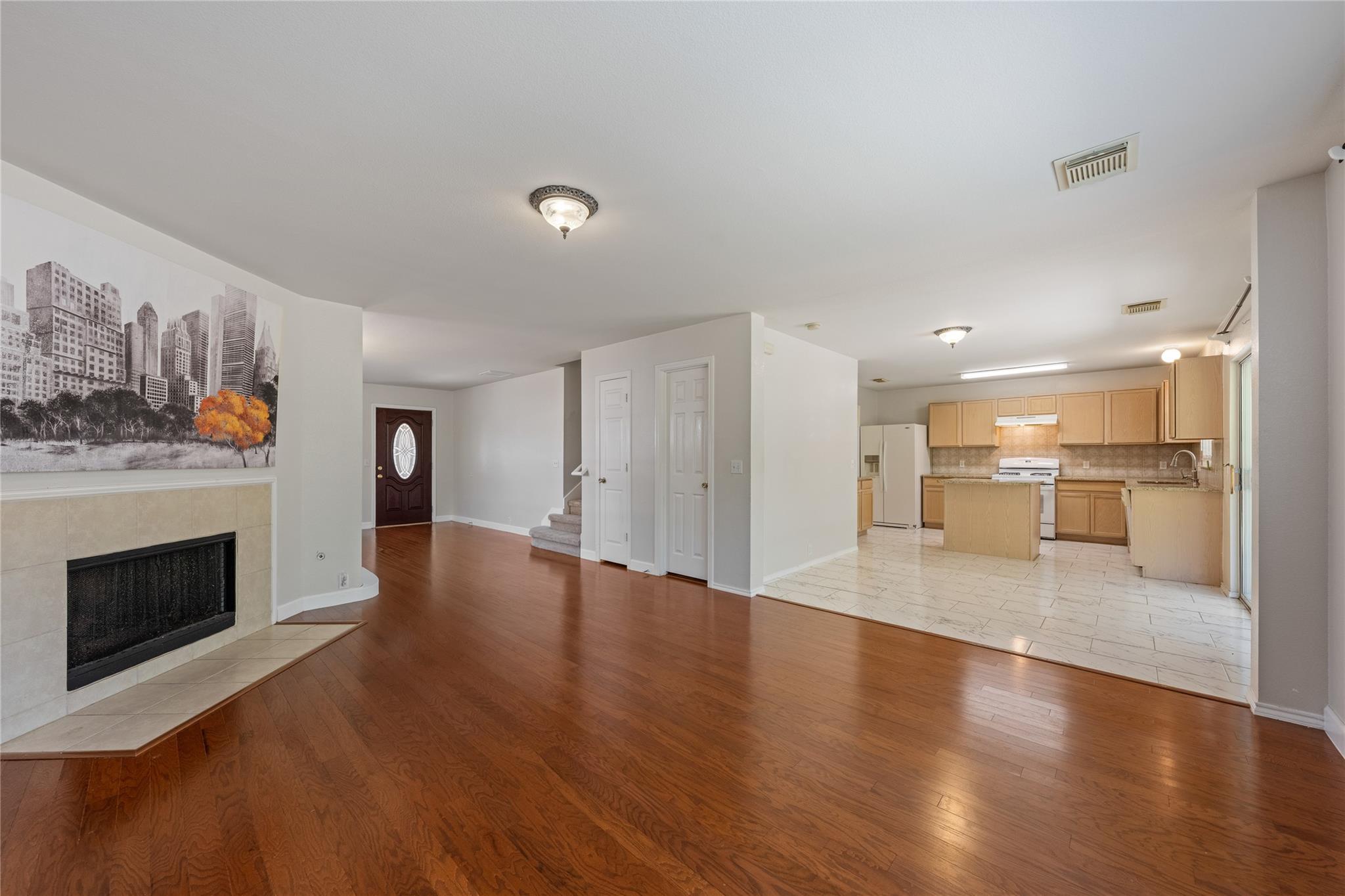 14716 Lantern LN, Pflugerville, TX 78660 photo 5