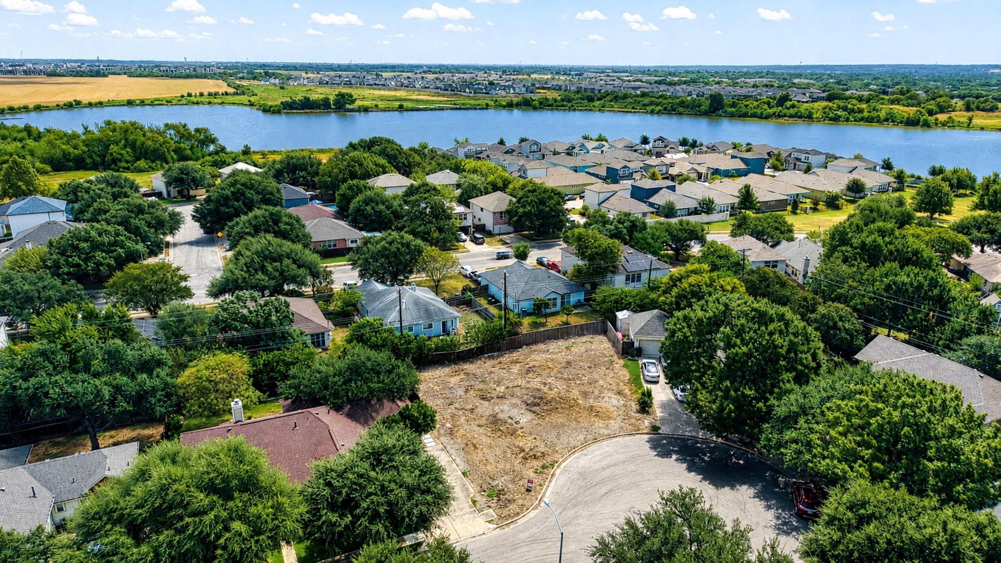 1717 Chalice CV, Round Rock, TX 78665 photo 2