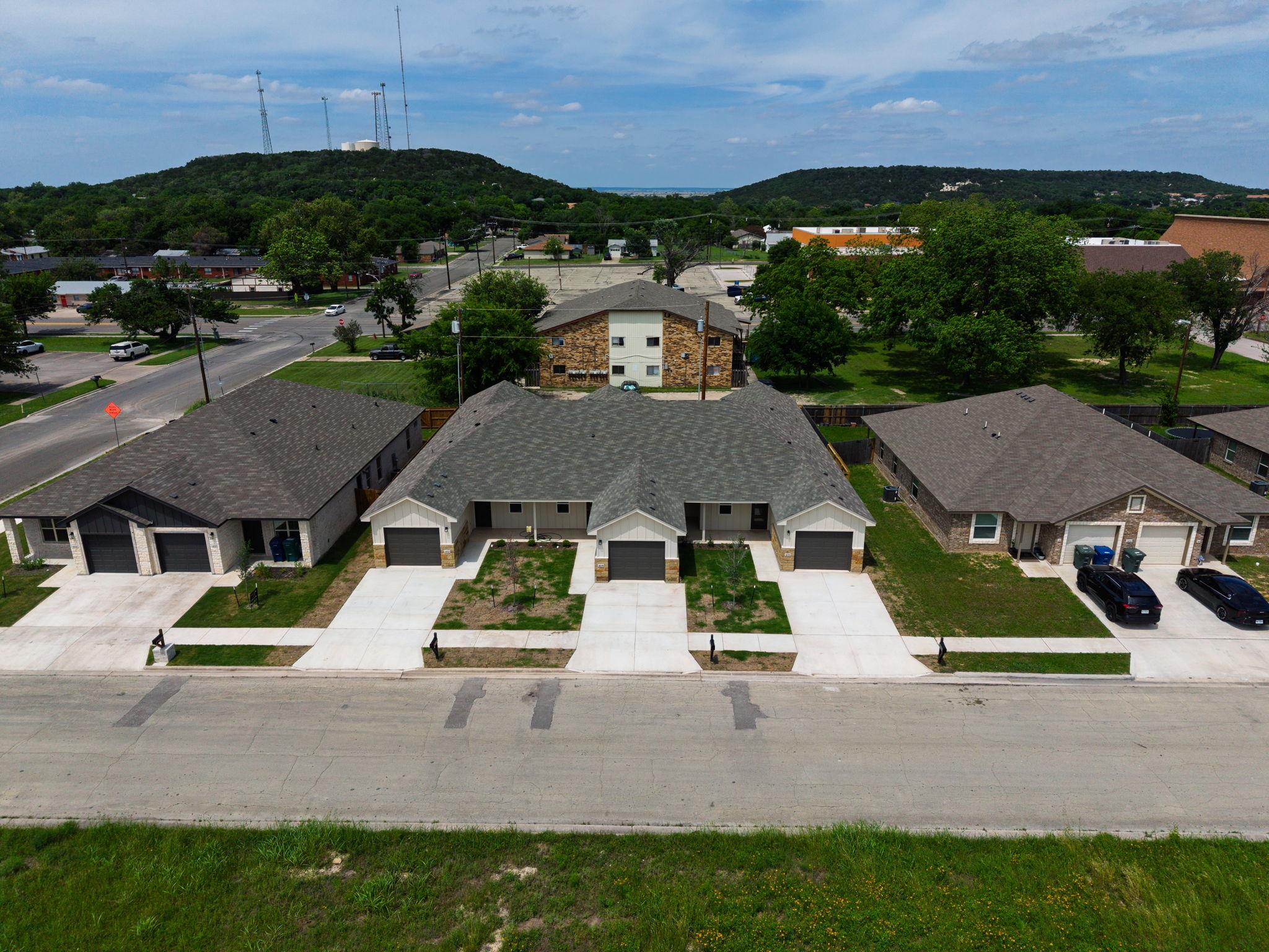 406, 408, & 410 Ave C, Copperas Cove, TX 76522 photo 3
