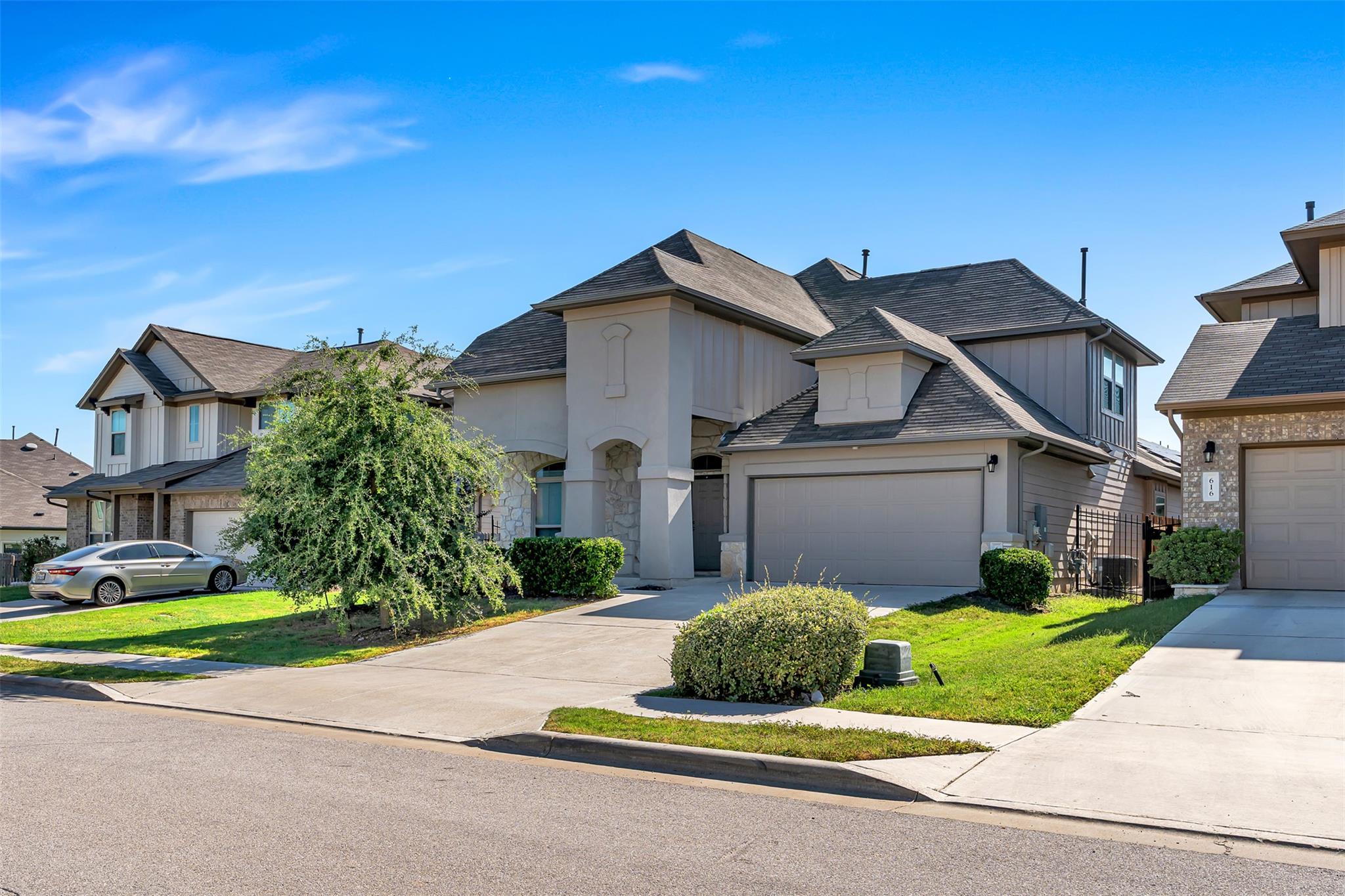 620 Little Draw LN, Leander, TX 78641 photo 4
