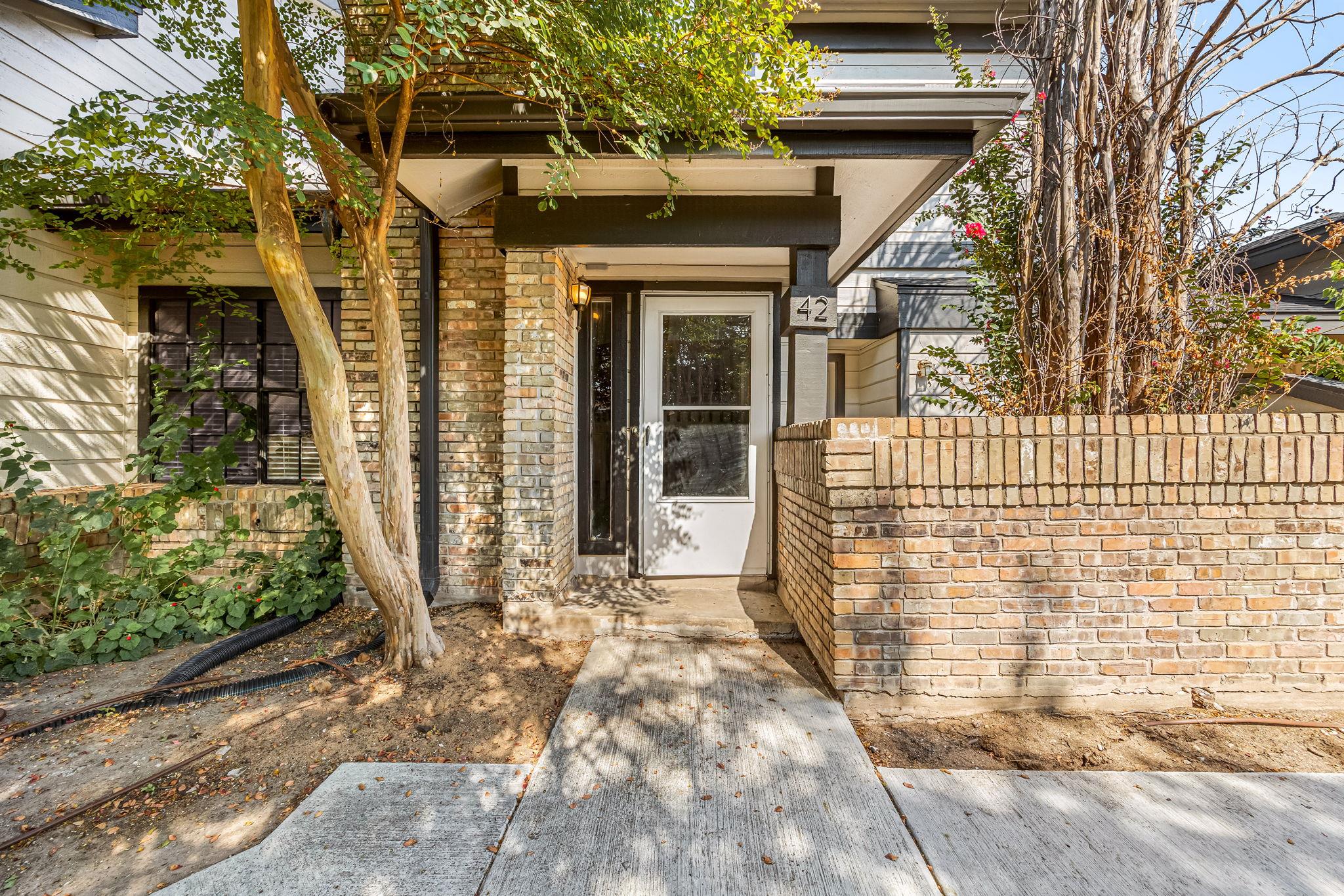 1748 Ohlen RD #42, Austin, TX 78757 photo 3