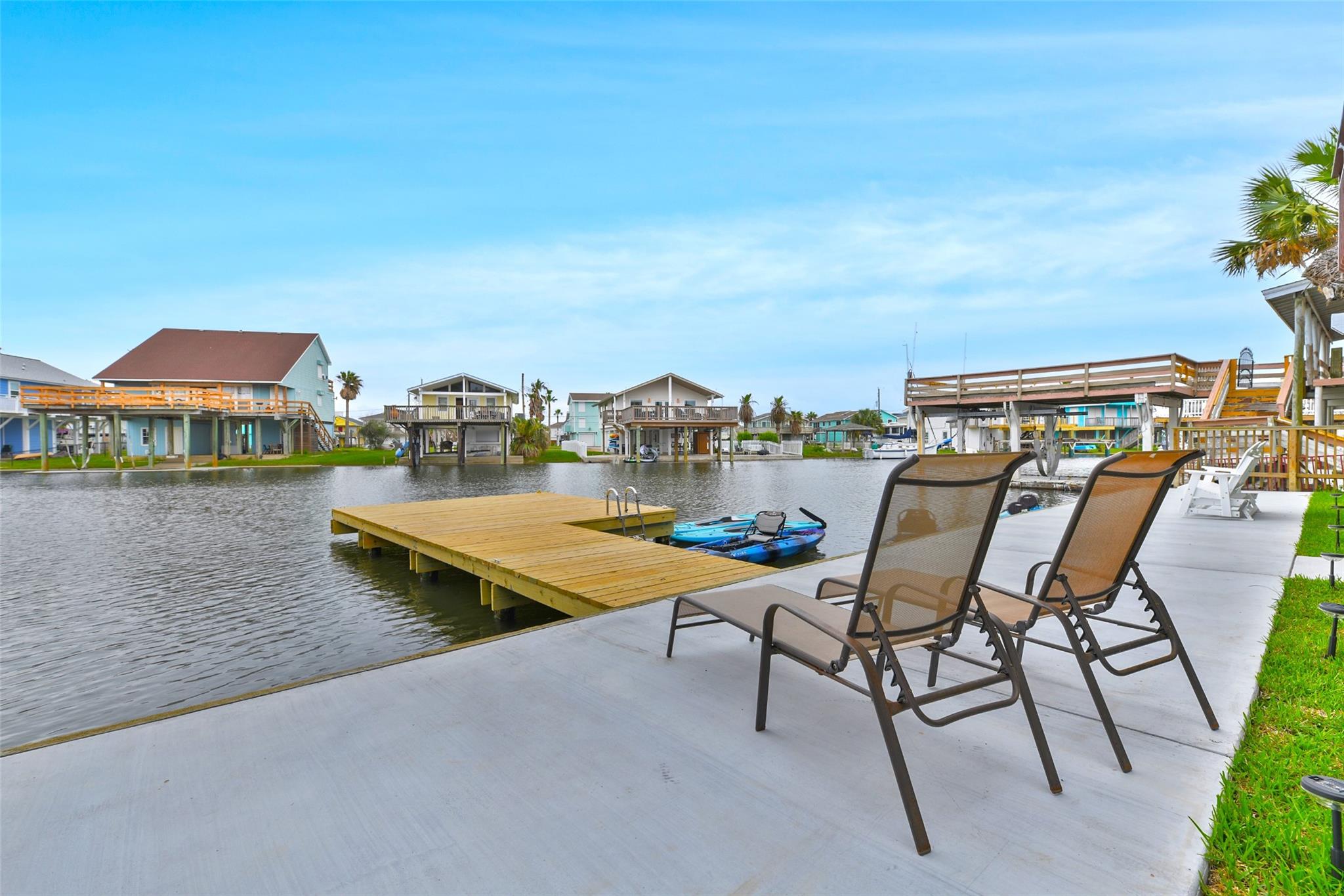 16619 Jamaica Cove RD, Jamaica Beach, TX 77554 photo 4