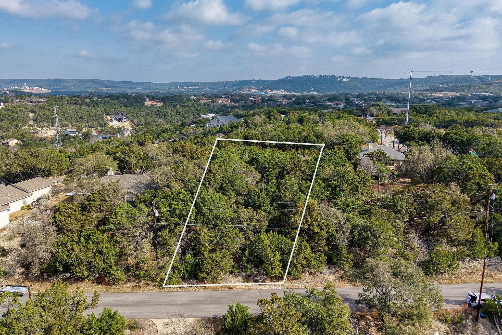 20812 Fawn Ridge DR, Lago Vista, TX 78645 photo 4