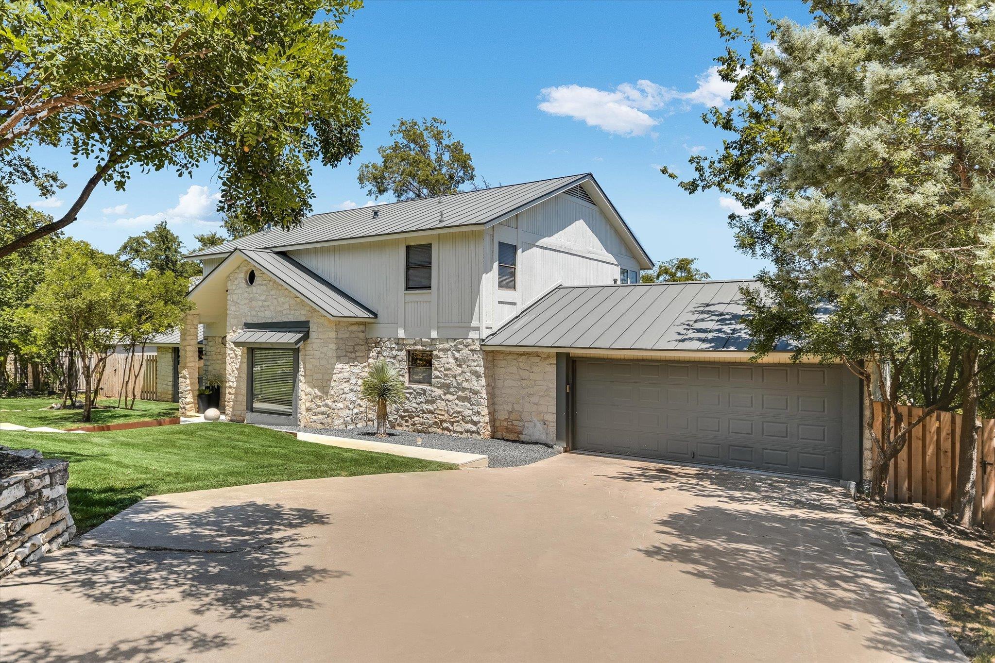 1923 Cypress PT, Austin, TX 78746 photo 2