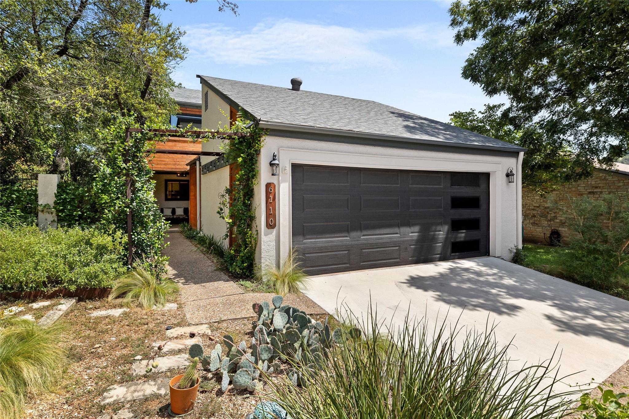 6110 Gardenridge HOLW, Austin, TX 78750 photo 2