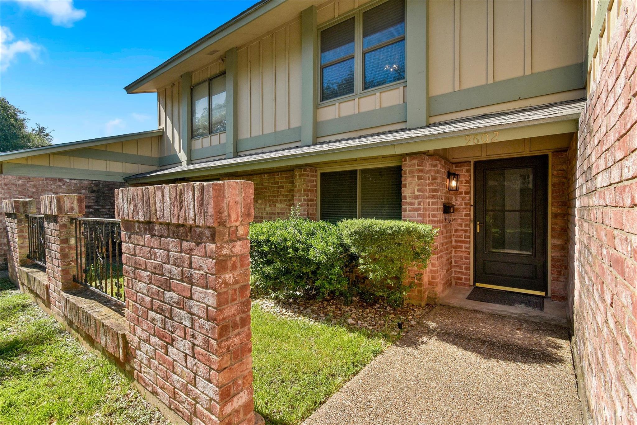 9602 Covey Ridge LN, Austin, TX 78758 photo 3