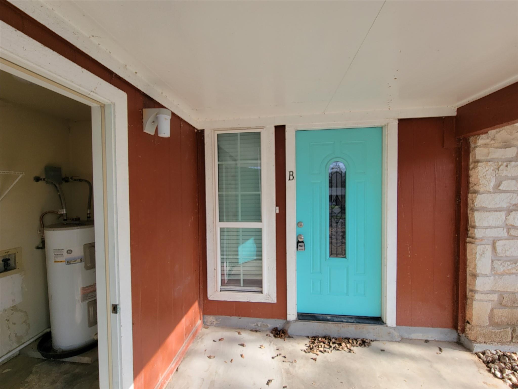 2903 CATALINA #B DR #B, Austin, TX 78741 photo 3
