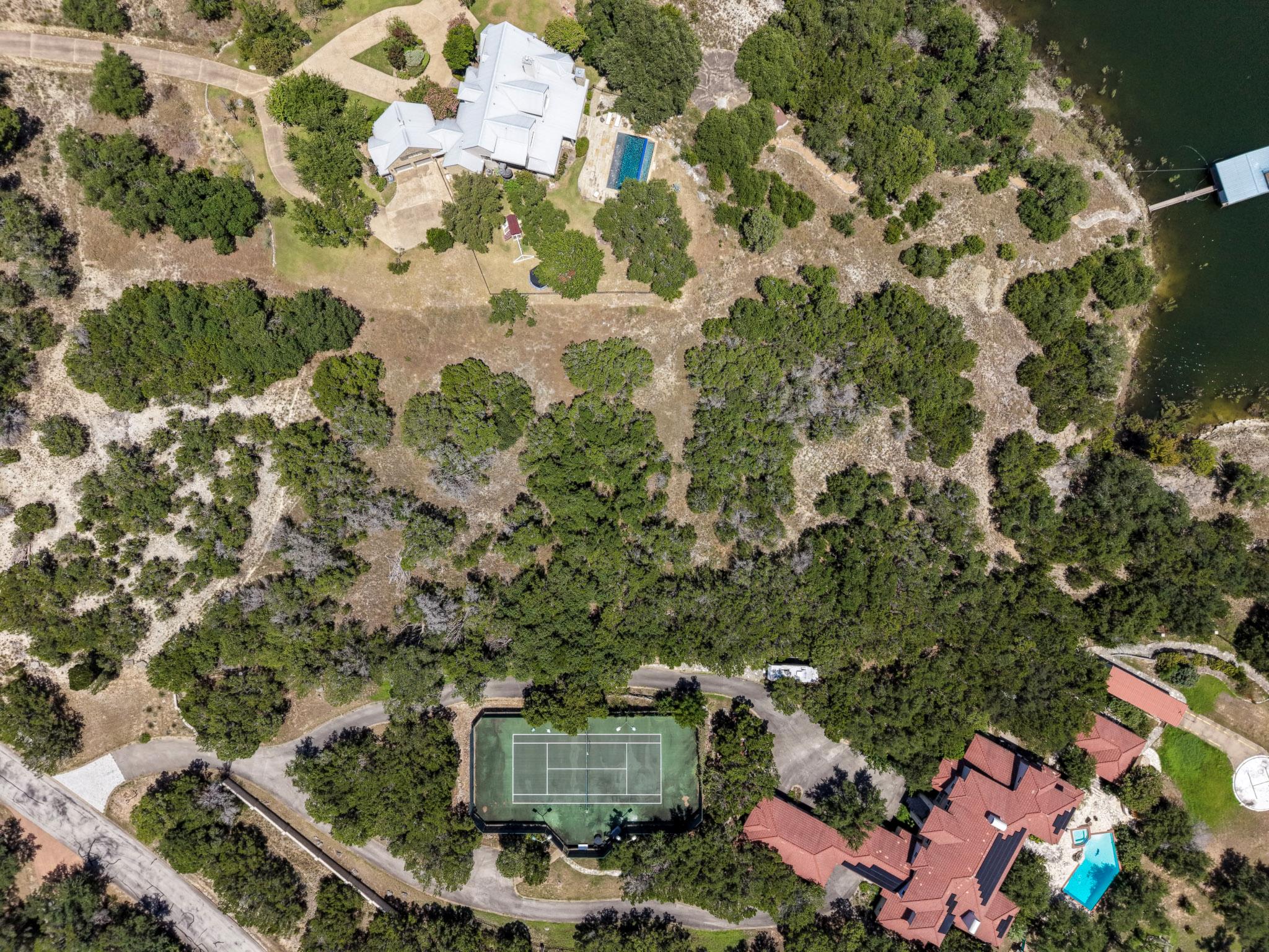 305 Angel Song CV, Spicewood, TX 78669 photo 4