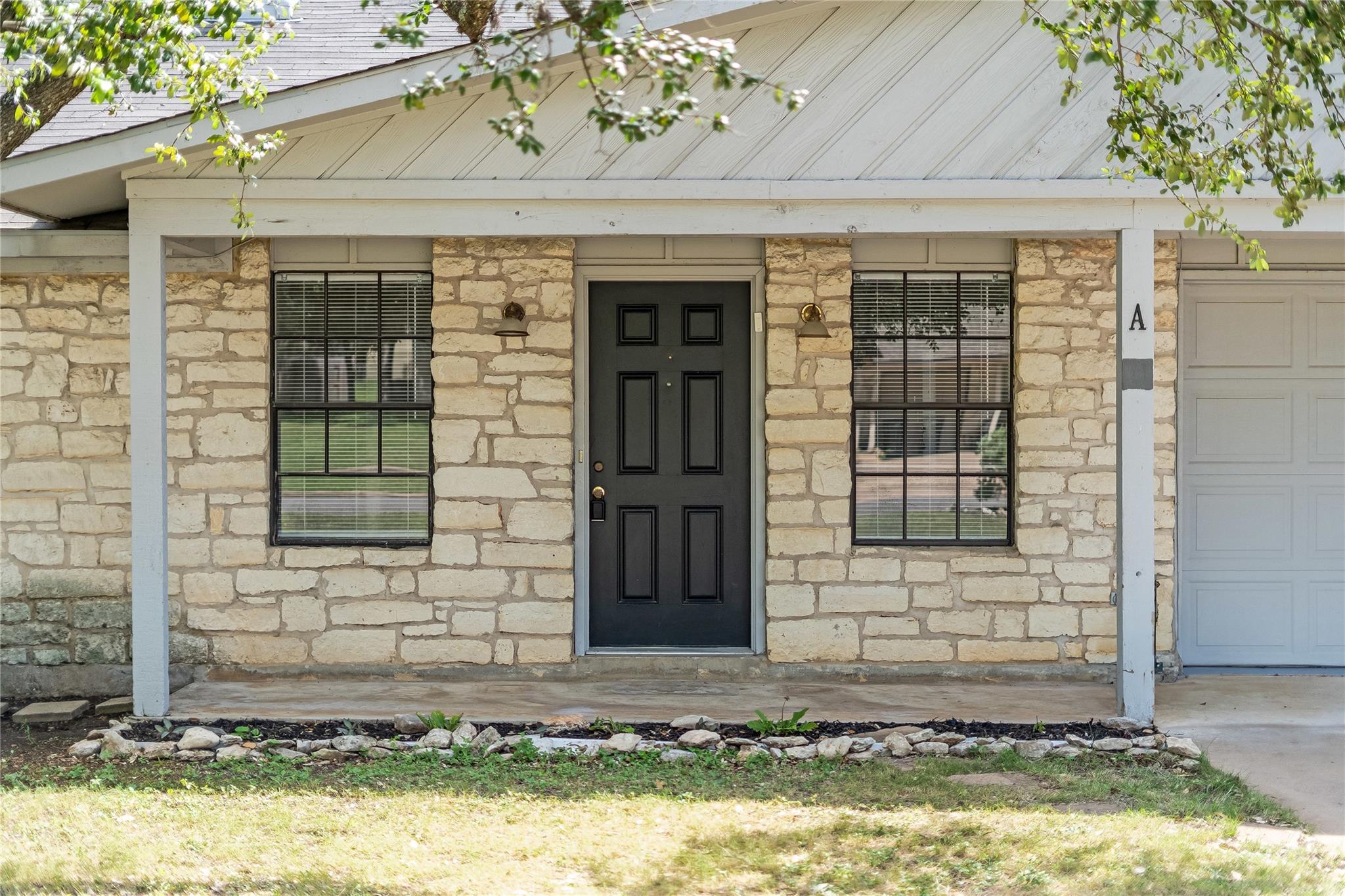3801 Foust TRL #A, Georgetown, TX 78628 photo 2