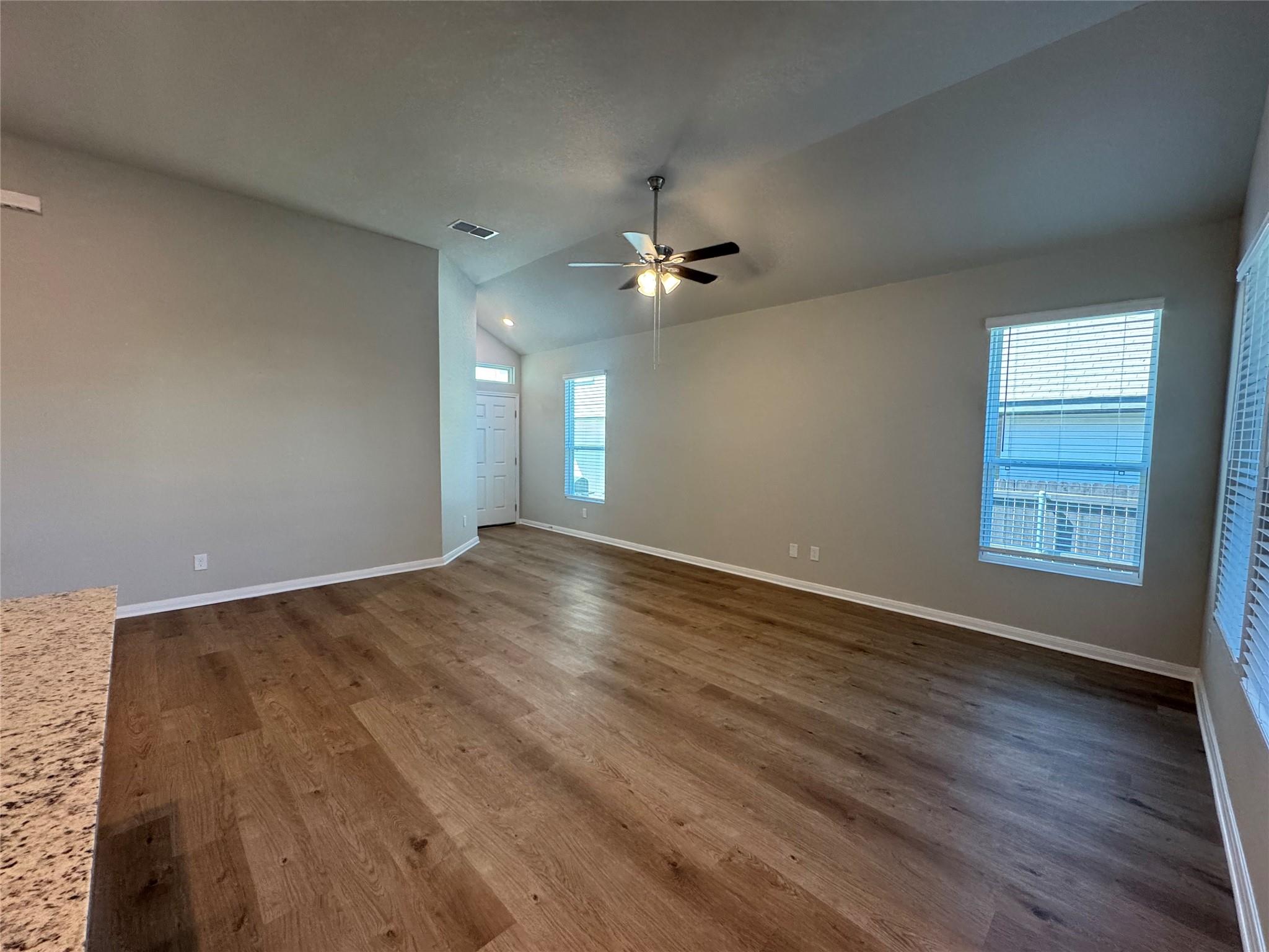 830 Staglin ST #B, Buda, TX 78610 photo 4