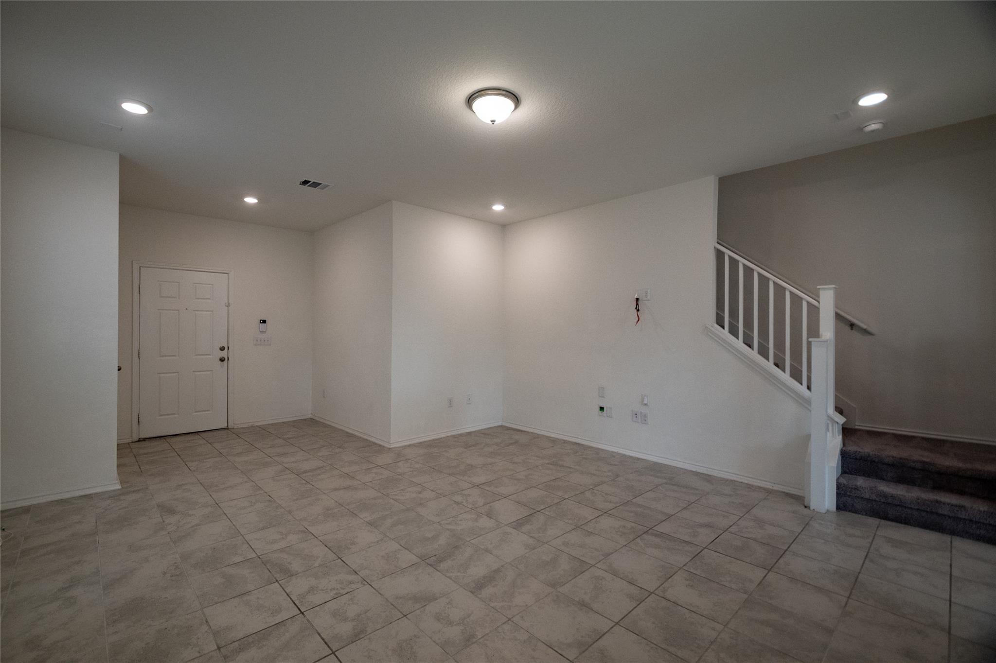 6412 Carriage Pines DR, Del Valle, TX 78617 photo 3