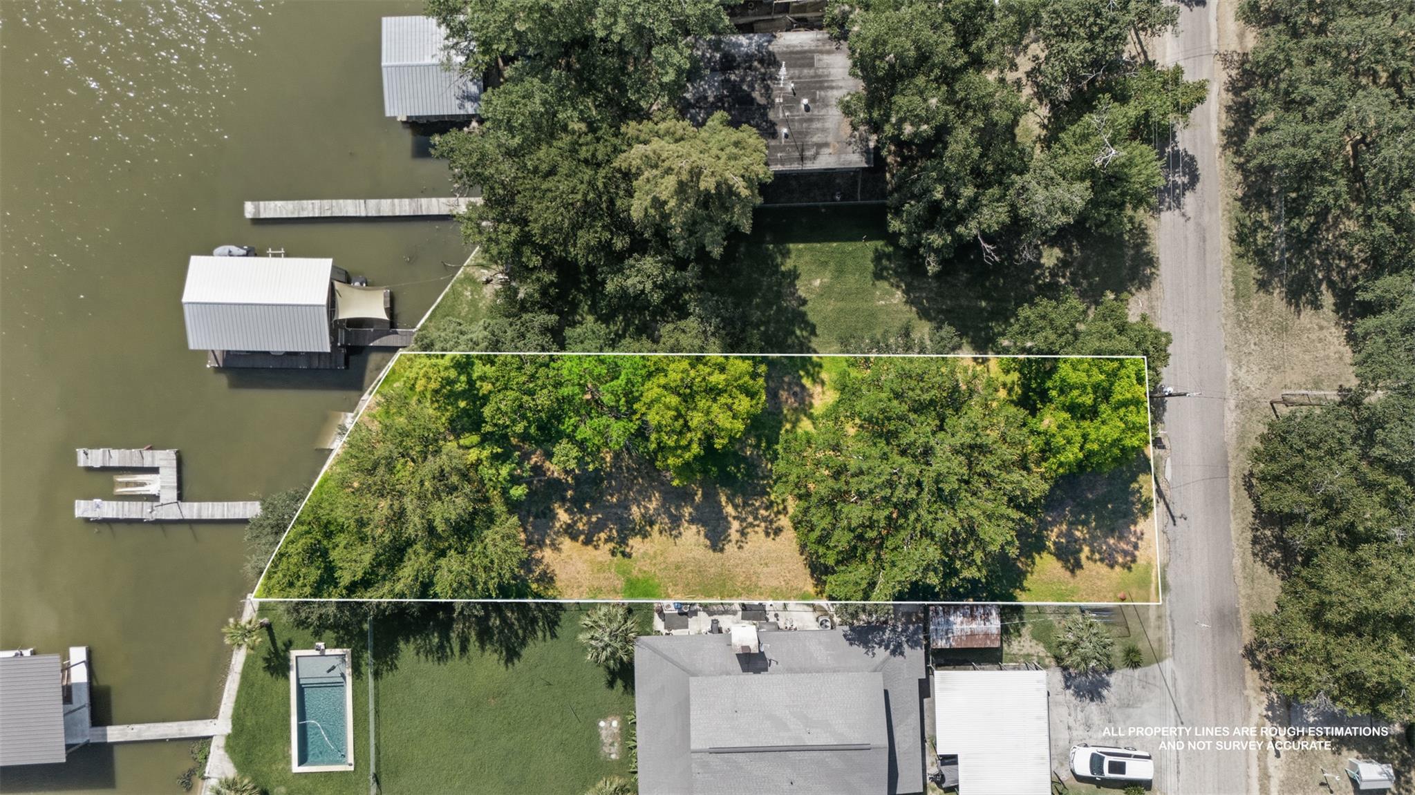 124 S Shorewood DR, Granite Shoals, TX 78654 photo 3