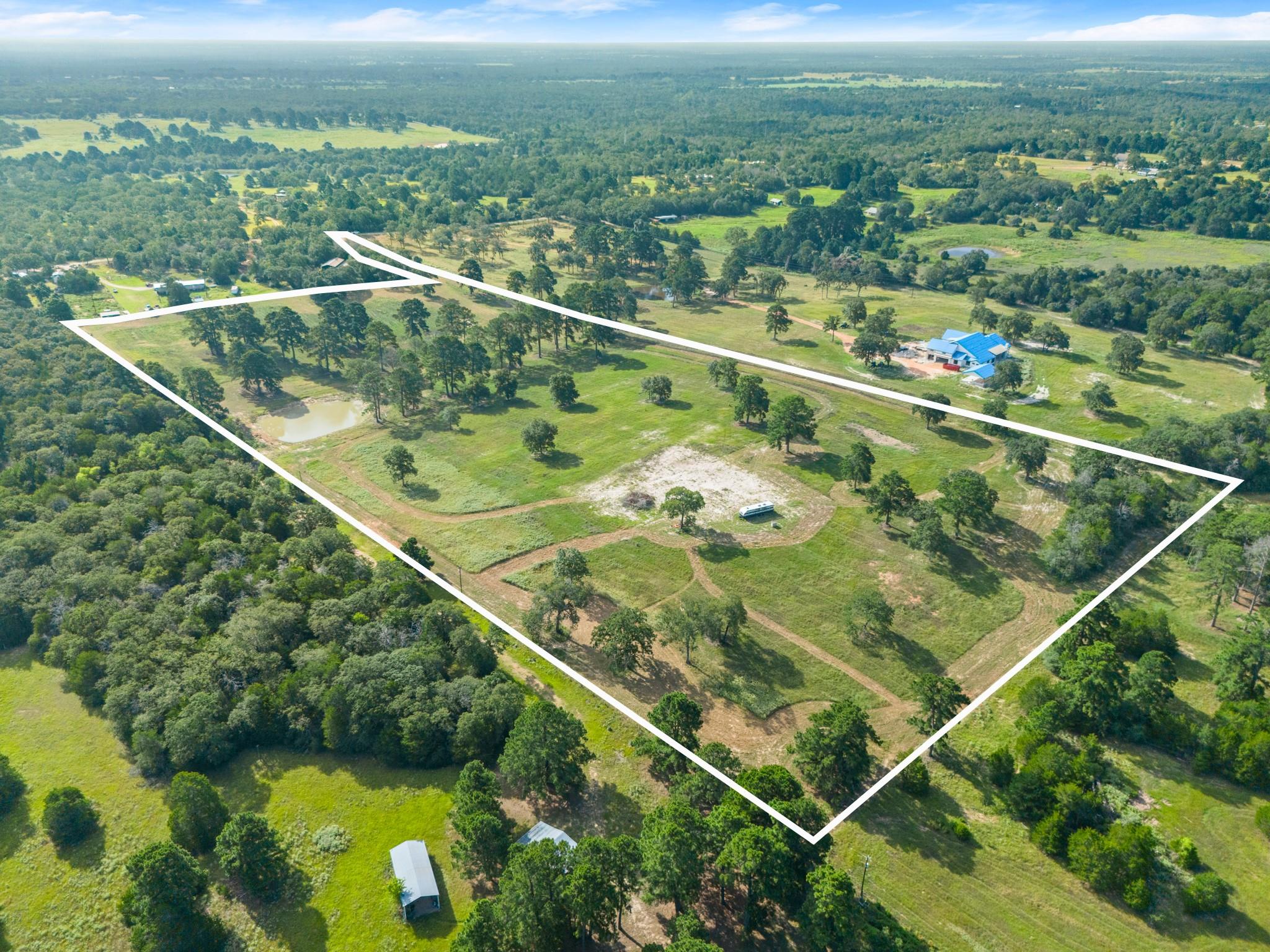 170 Split Oak RD, Smithville, TX 78957 photo 2