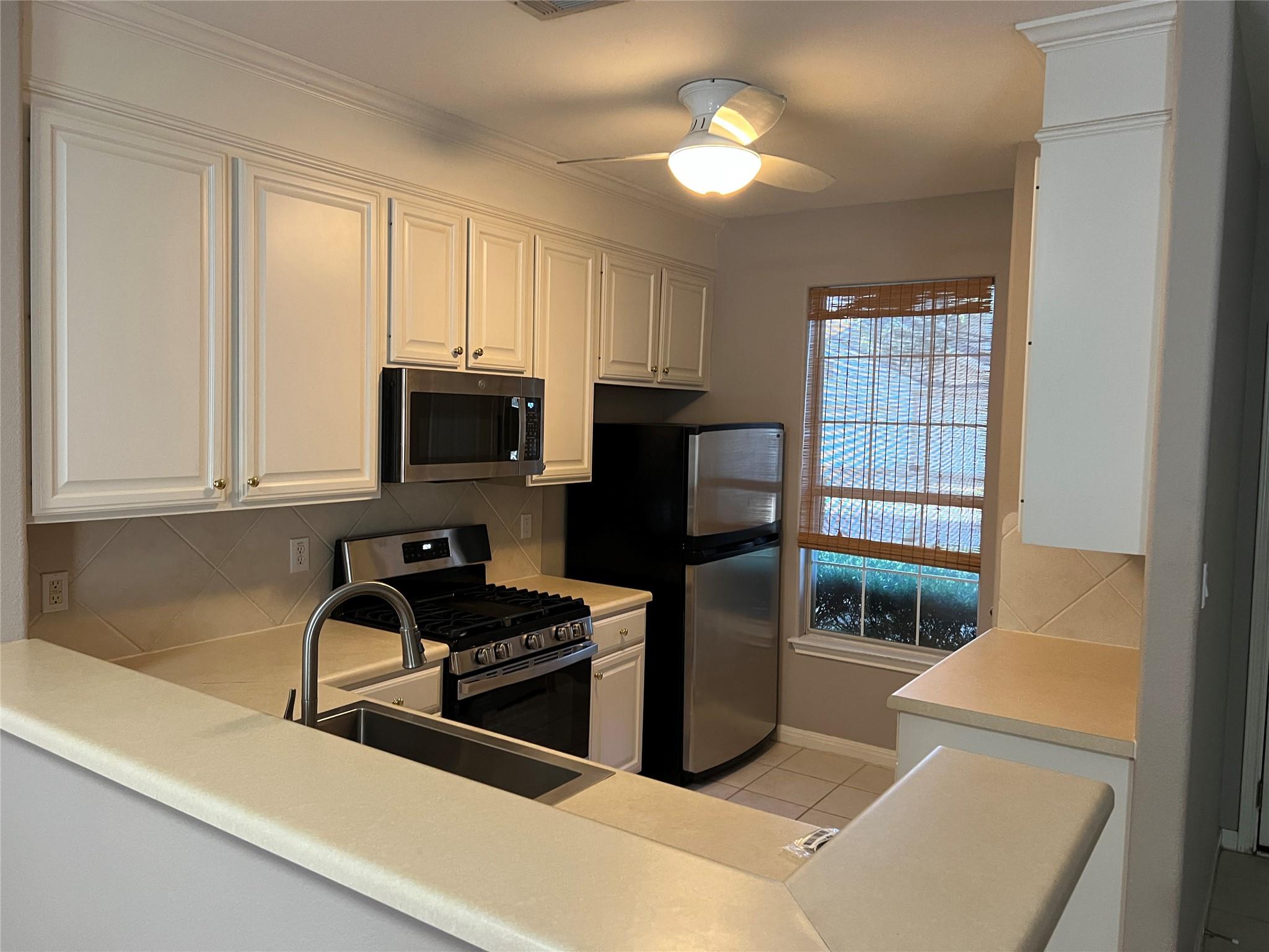 4620 William Cannon DR #24, Austin, TX 78749 photo 5