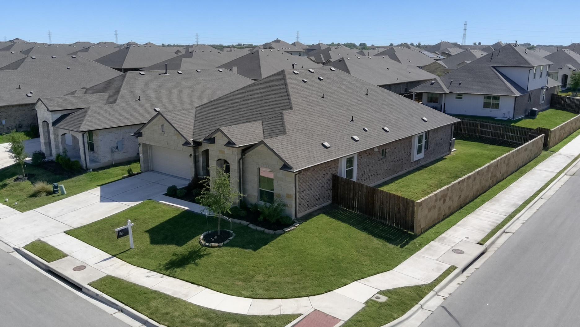 17901 Civorno DR, Pflugerville, TX 78660 photo 4