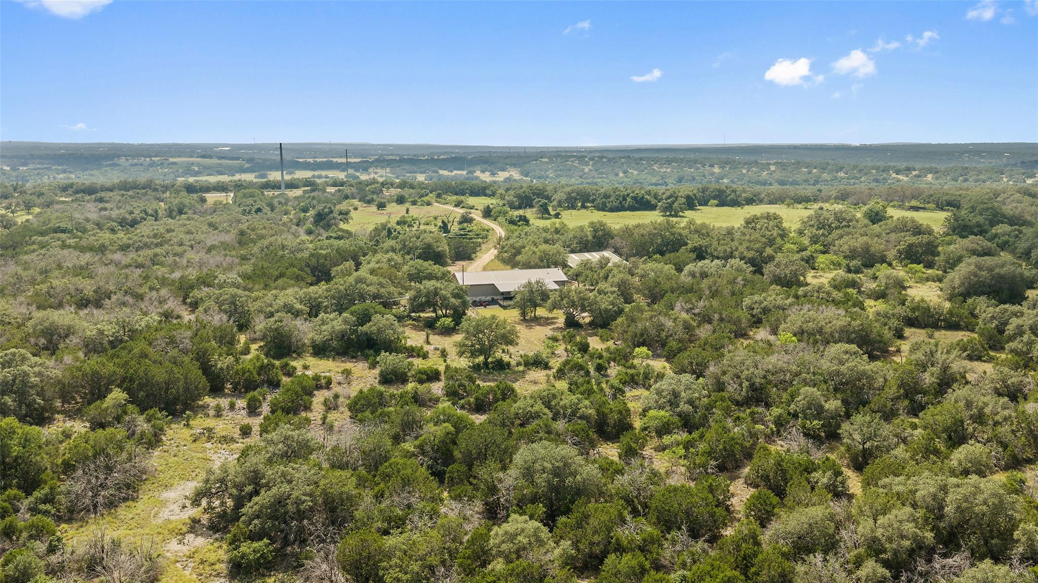 764 Stubbs RD, Johnson City, TX 78636 photo 5