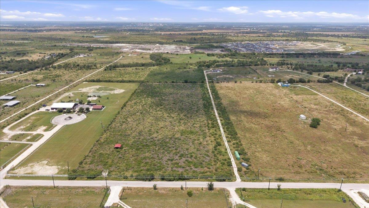 1420 Scull RD, San Marcos, TX 78666 photo 3