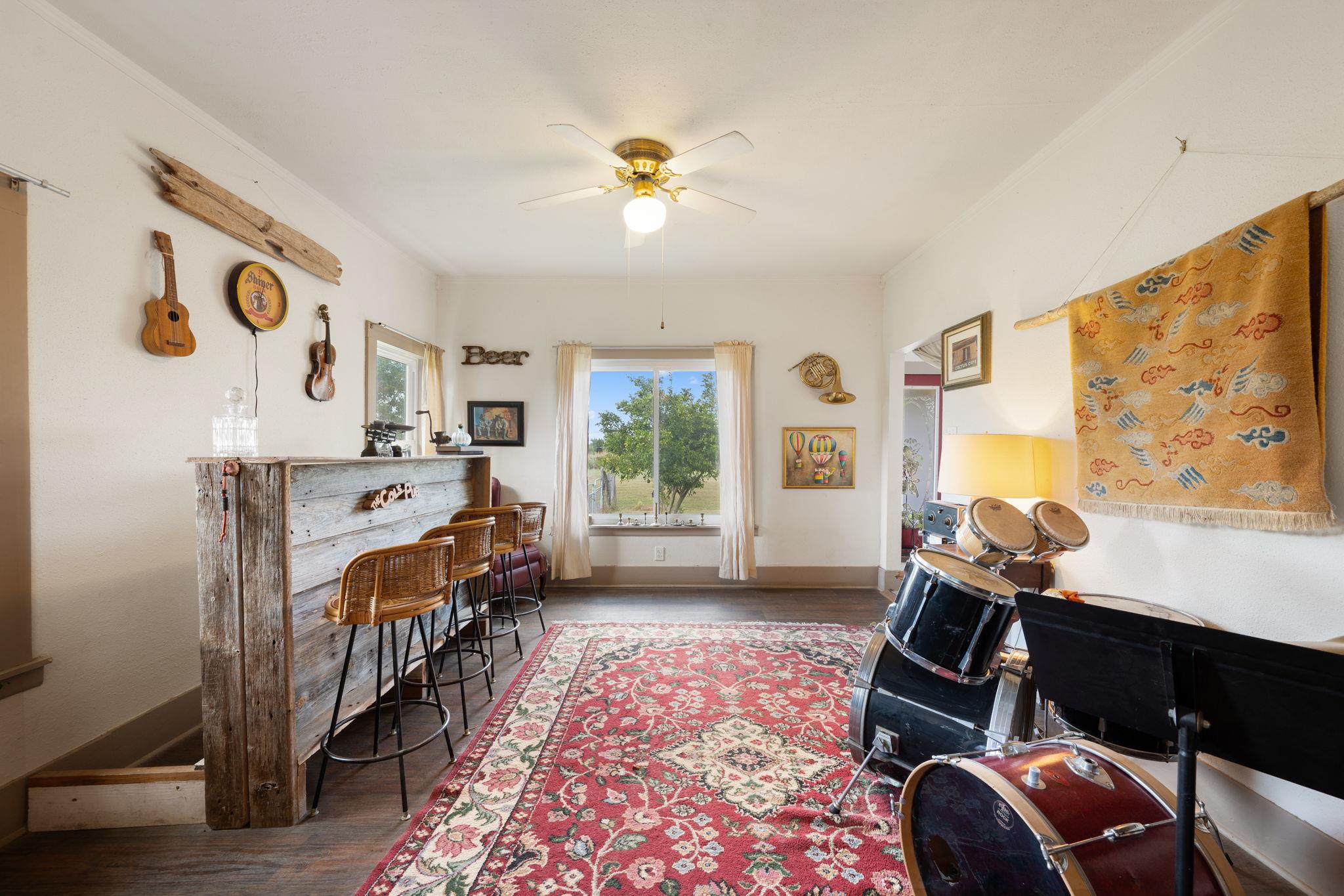9916 Horizon LN, Austin, TX 78719 photo 4