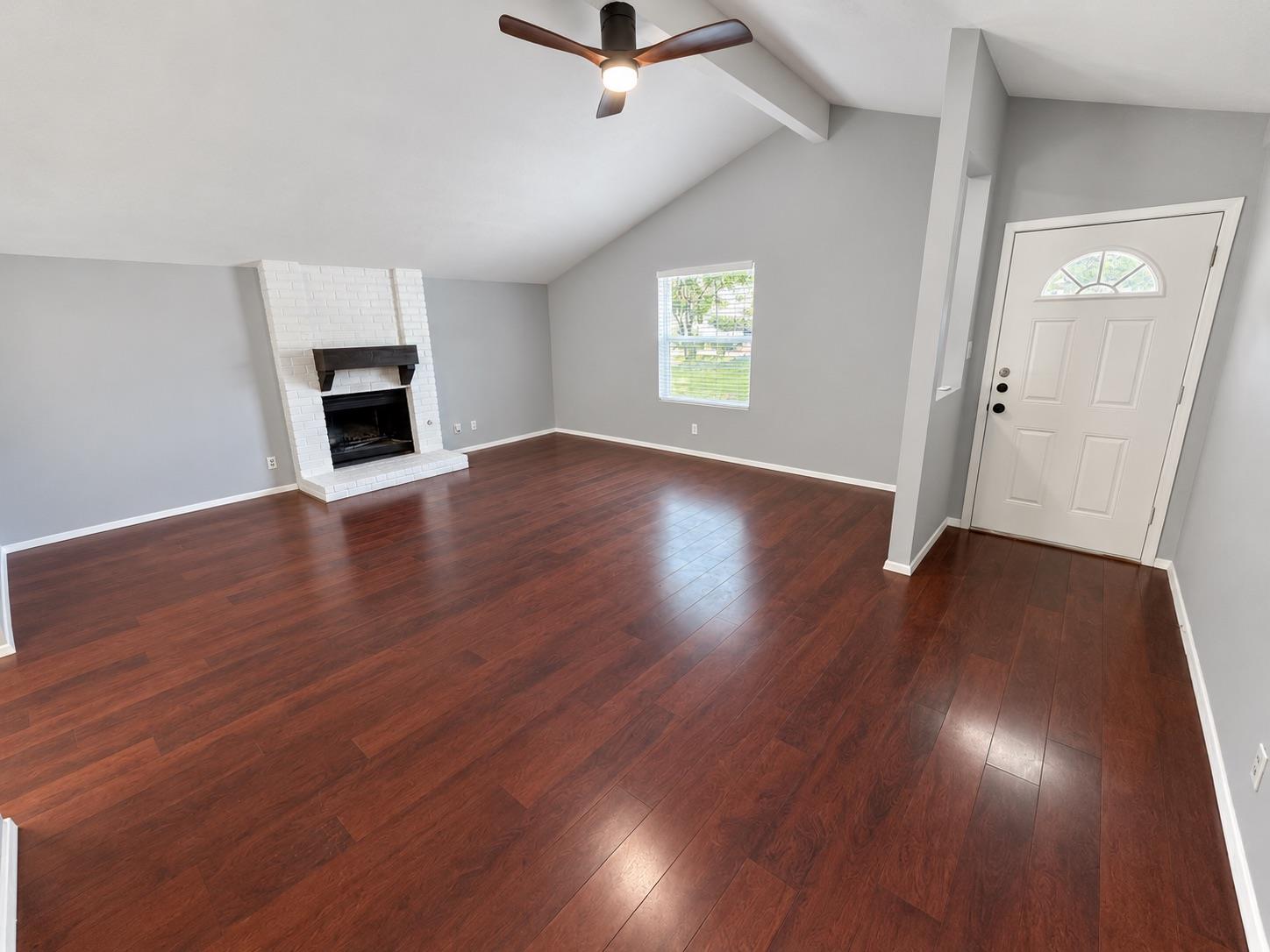 206 Clearday DR, Austin, TX 78745 photo 3