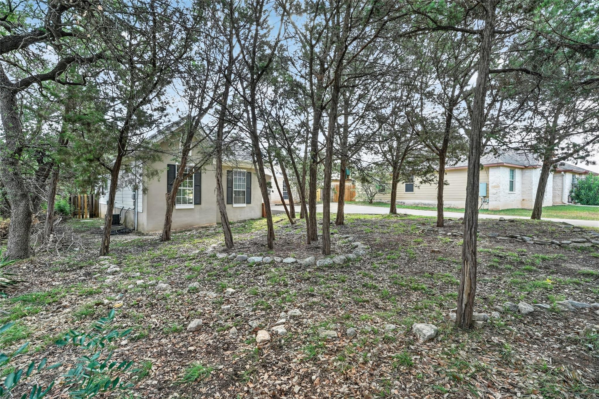 4 Cedarwood CIR, Wimberley, TX 78676 photo 4