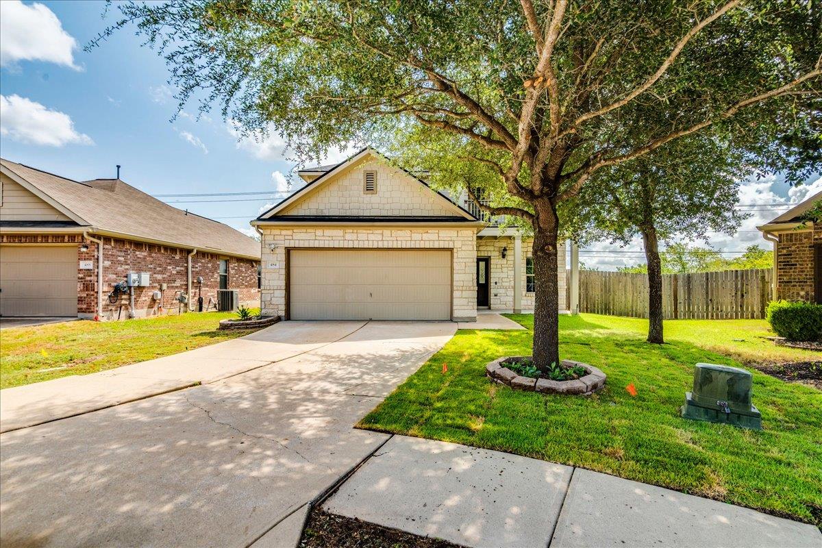 484 Travertine TRL, Buda, TX 78610 photo 2