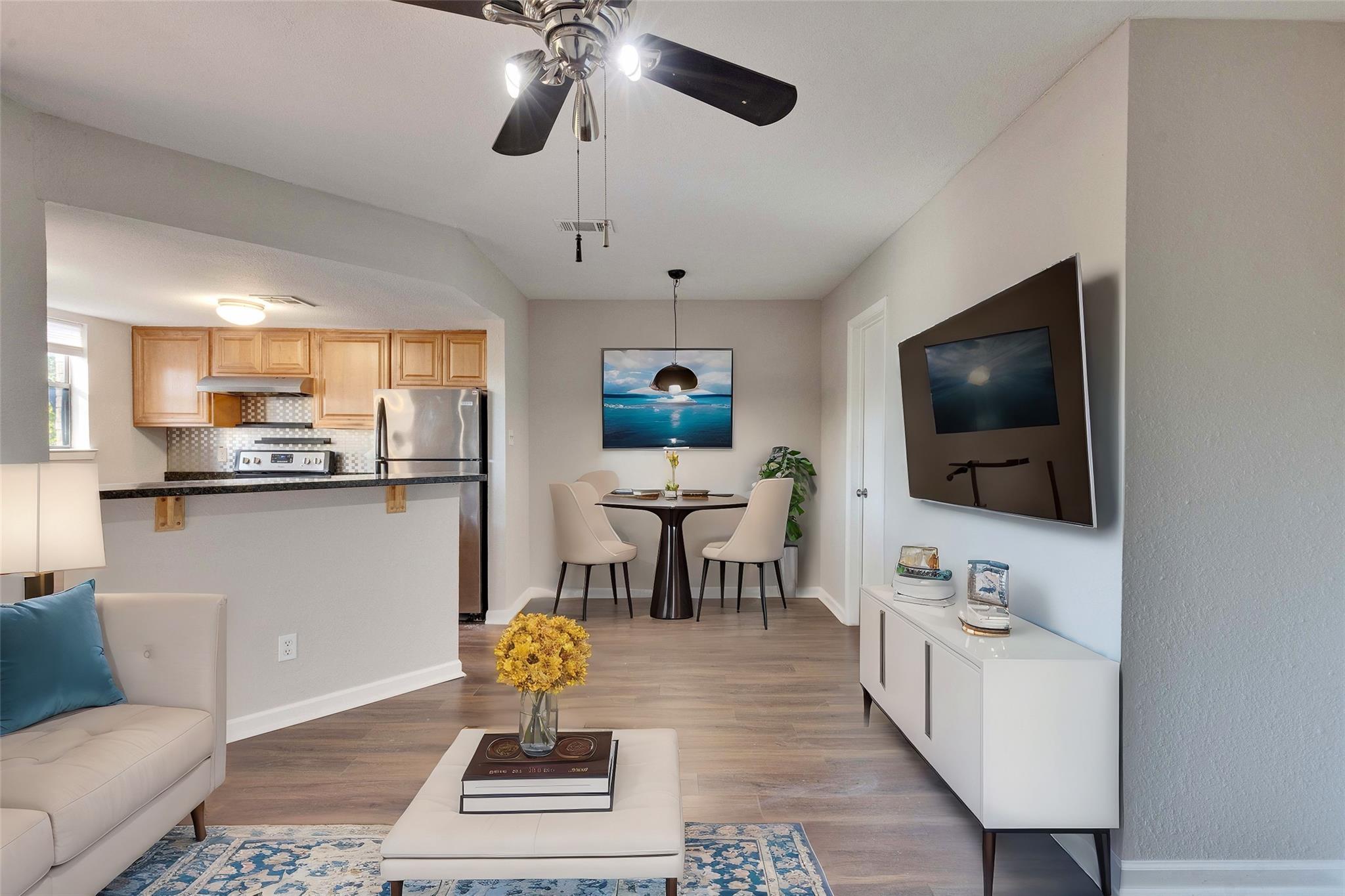 2500 Burleson RD #703, Austin, TX 78741 photo 2