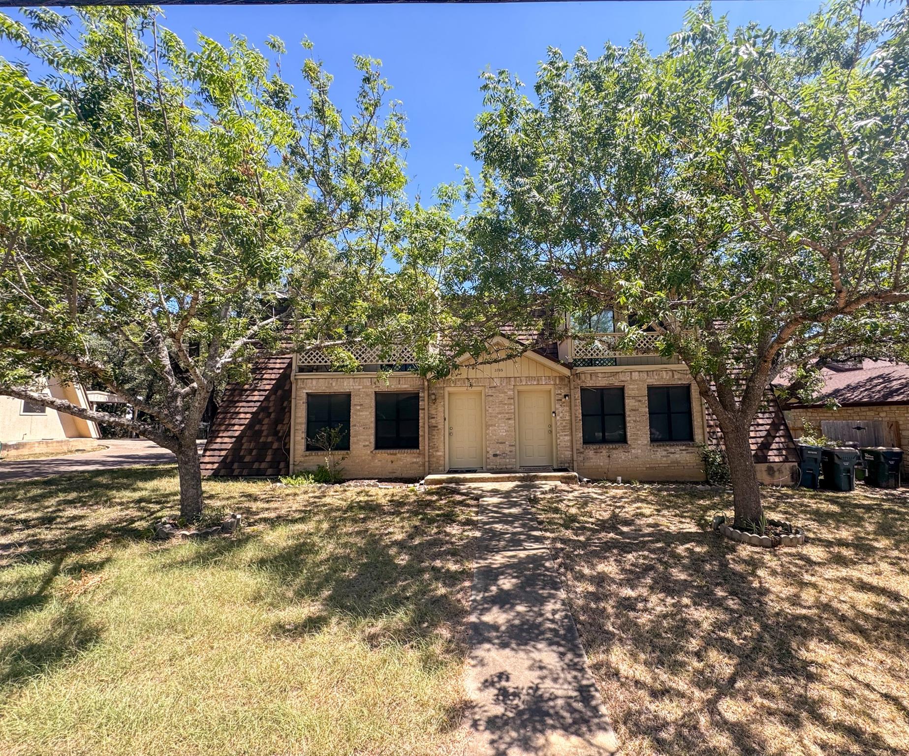 Rocky Hollow Estates