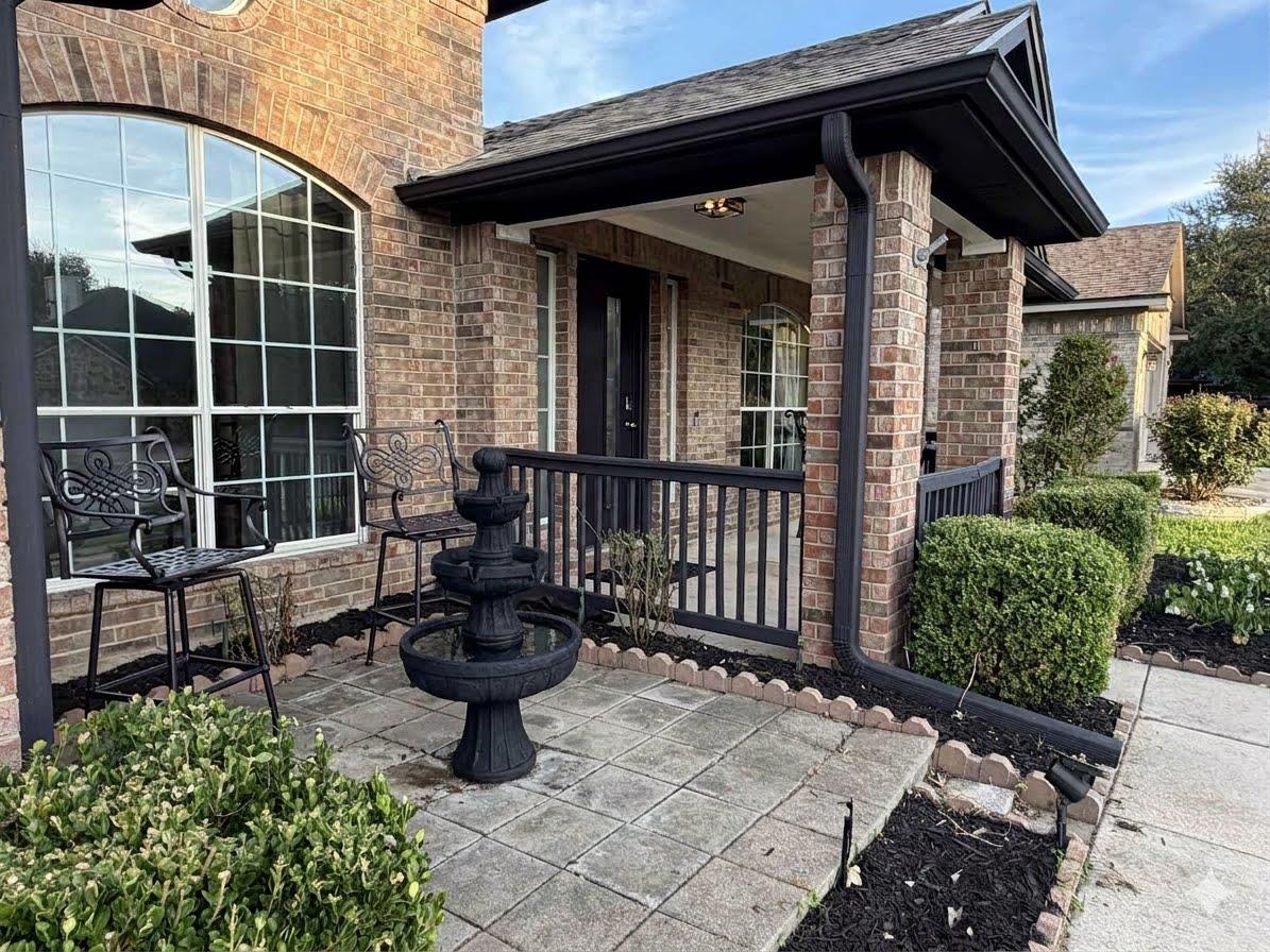 2310 Zoa DR, Cedar Park, TX 78613 photo 3