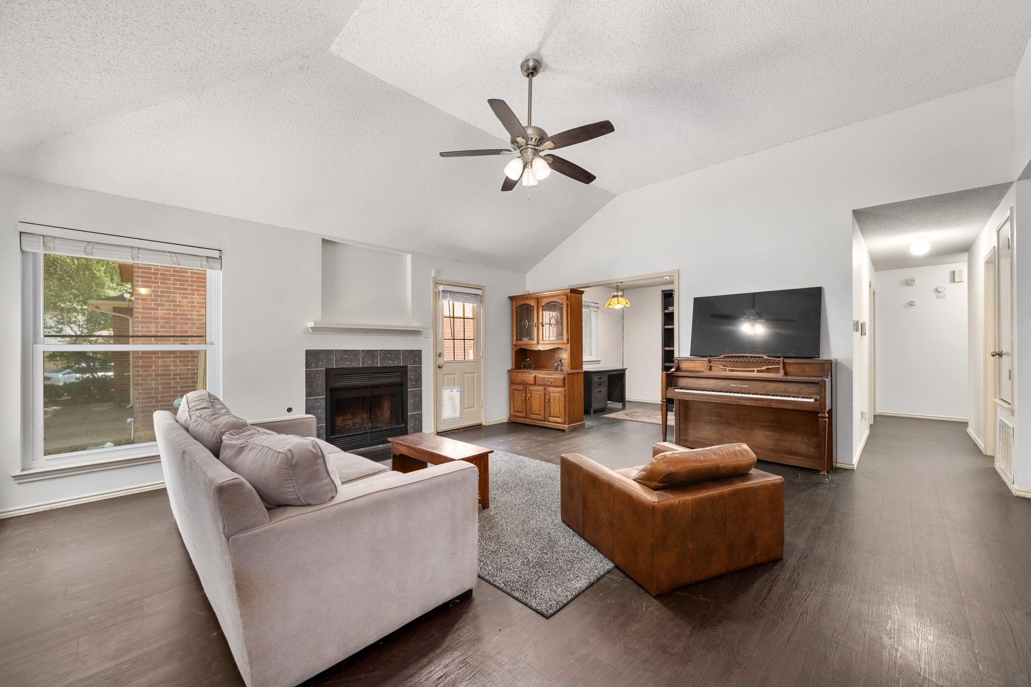 14307 Kincheloe ST, Austin, TX 78725 photo 3