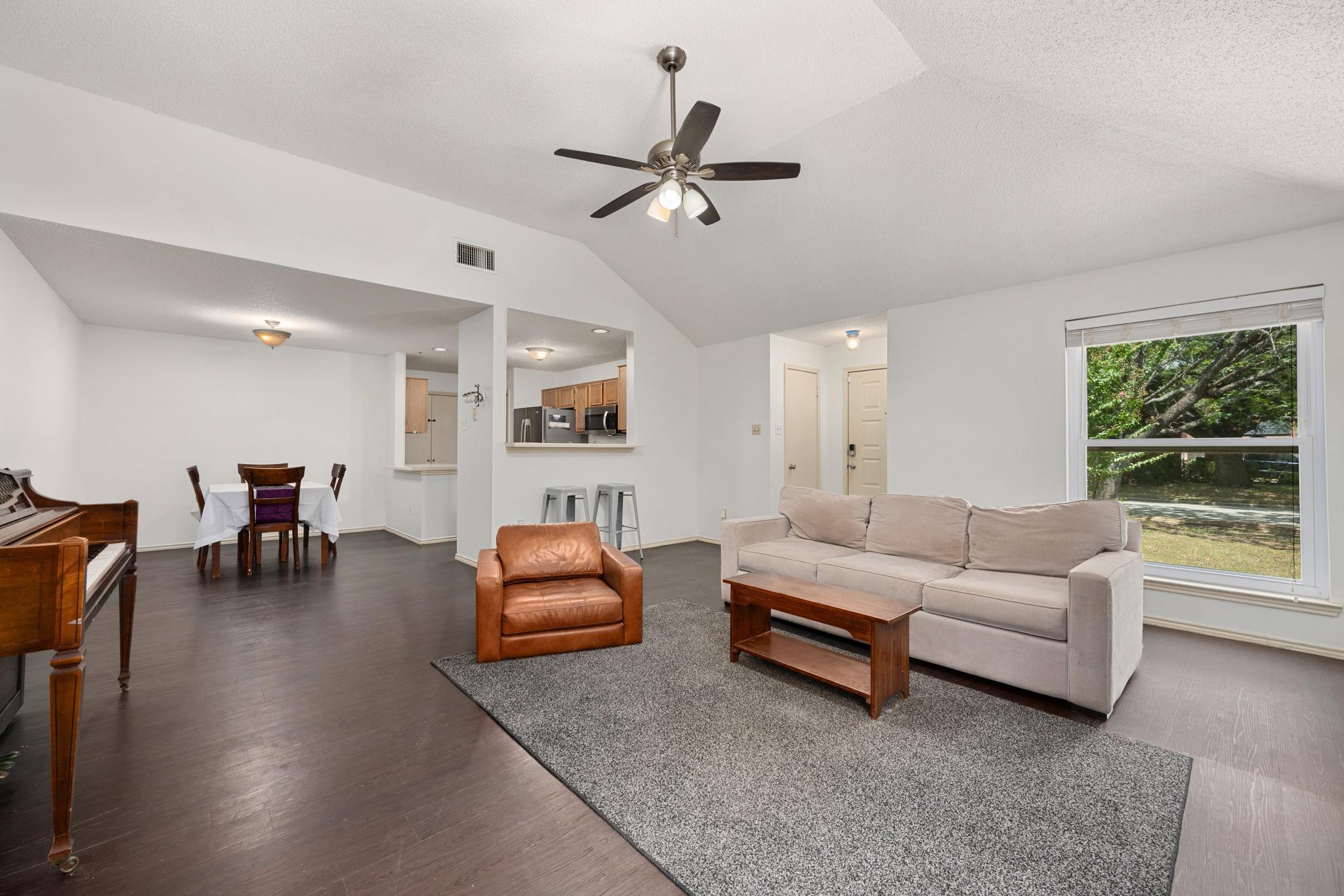 14307 Kincheloe ST, Austin, TX 78725 photo 5